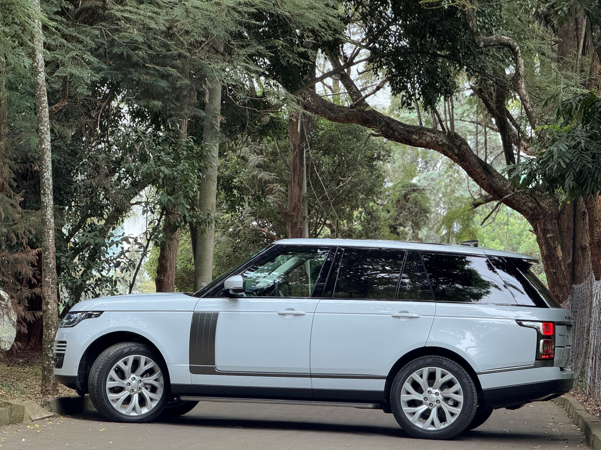 2019 RANGE ROVER VOGUE