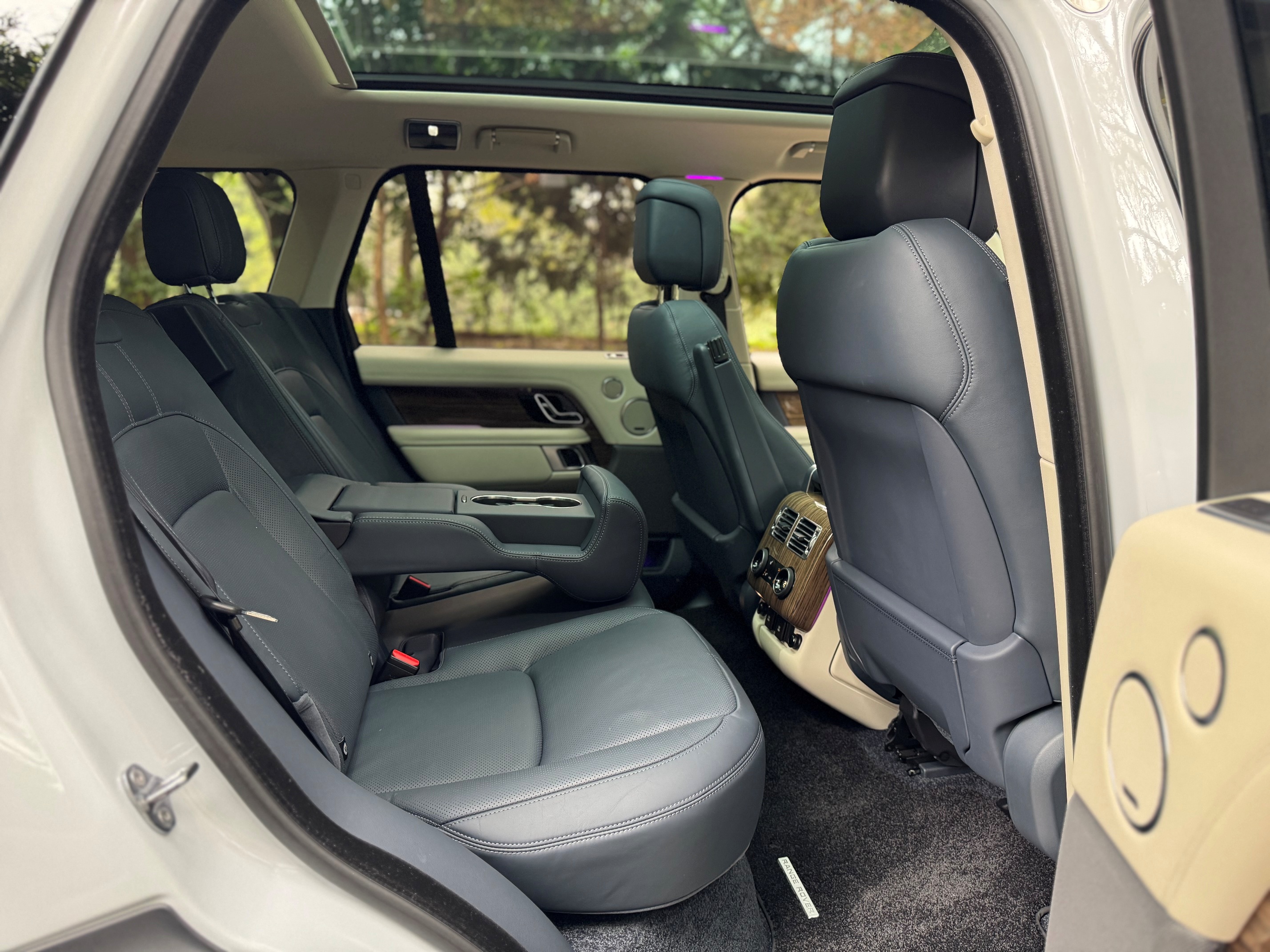 2019 RANGE ROVER VOGUE