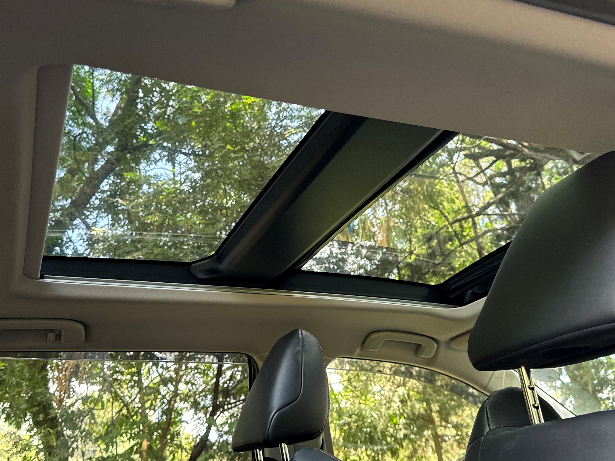 TOYOTA RAV4 ADVENTURE AWD