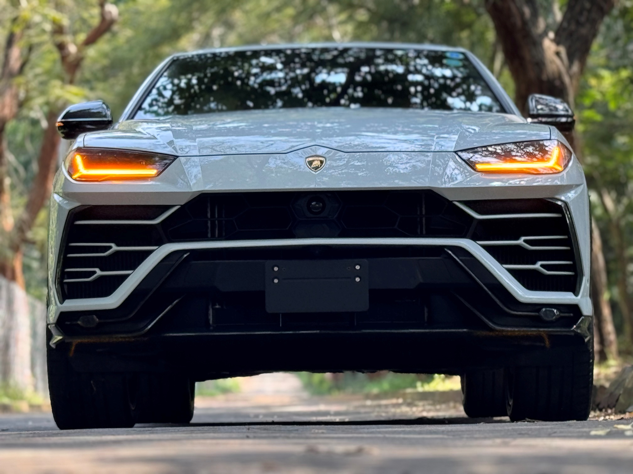 2020 LAMBOGHINI URUS