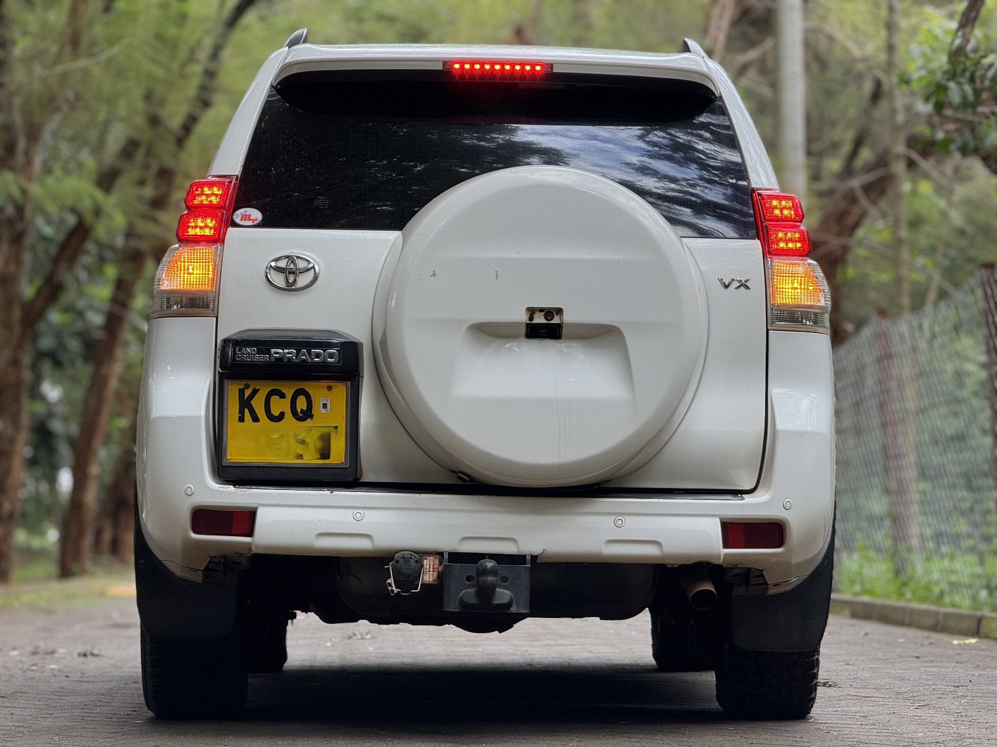 TOYOTA LANDCRUISER PRADO VX