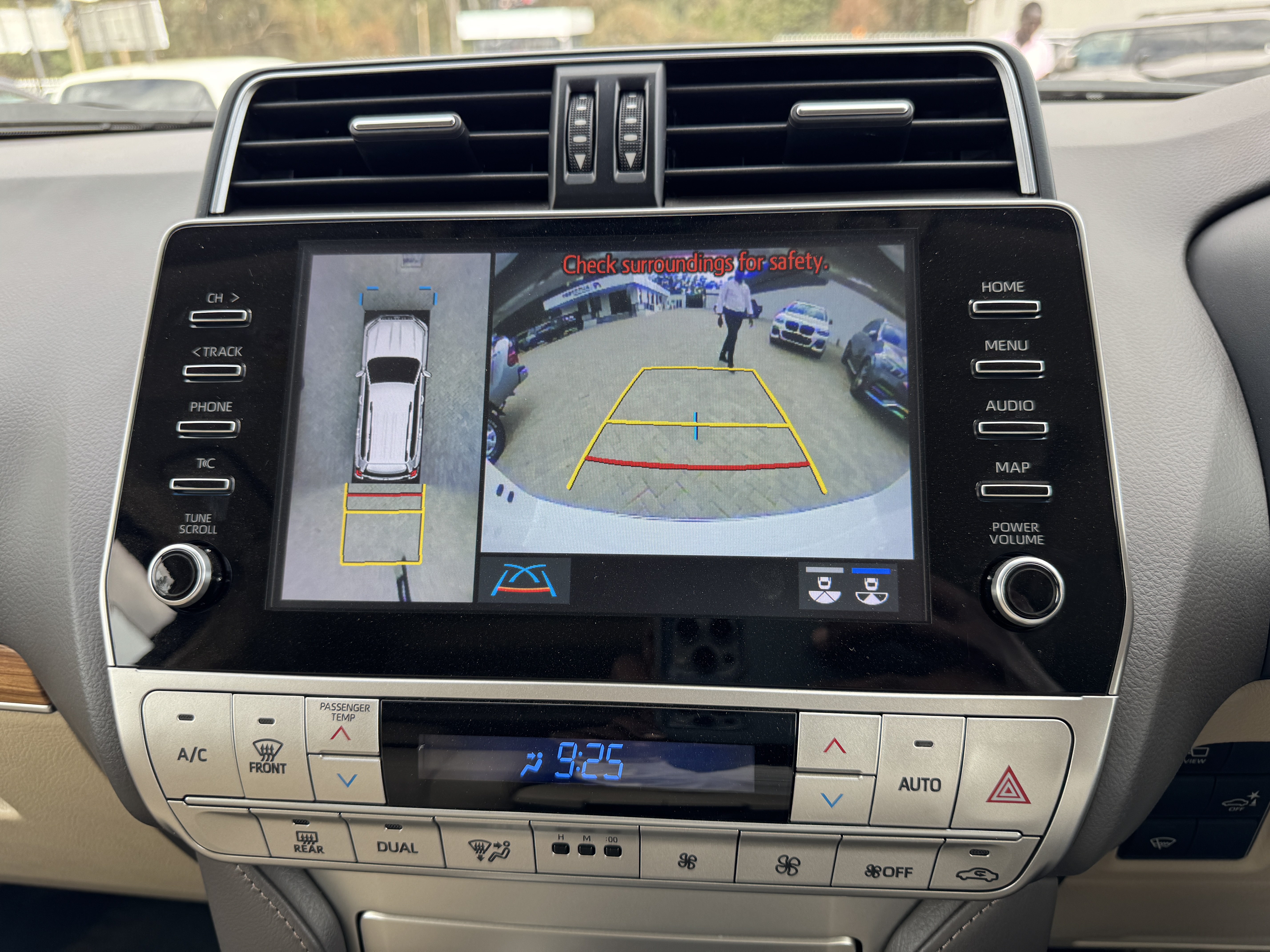 2022 TOYOTA PRADO TX.L