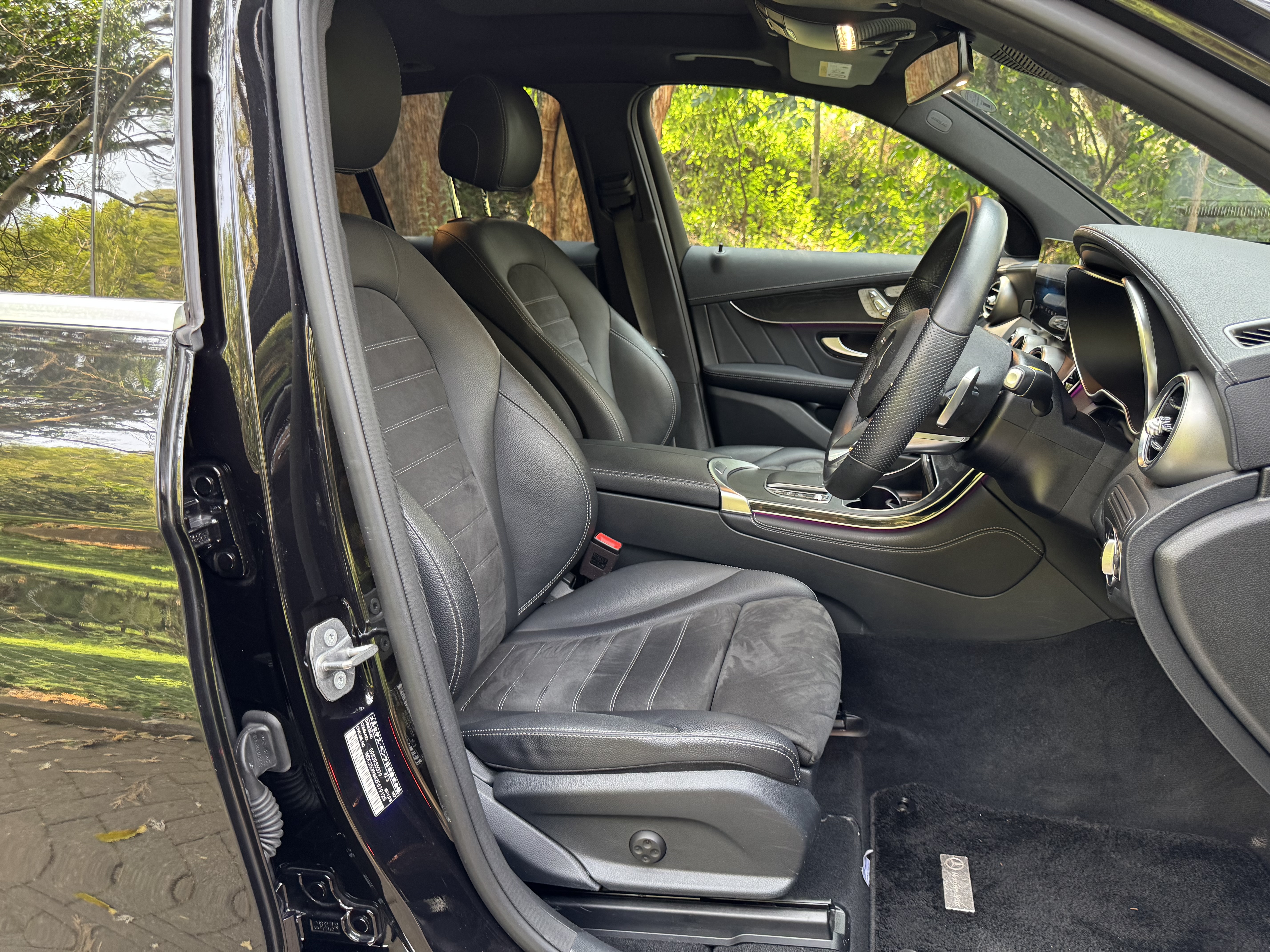 2019 MERCEDES BENZ GLC300