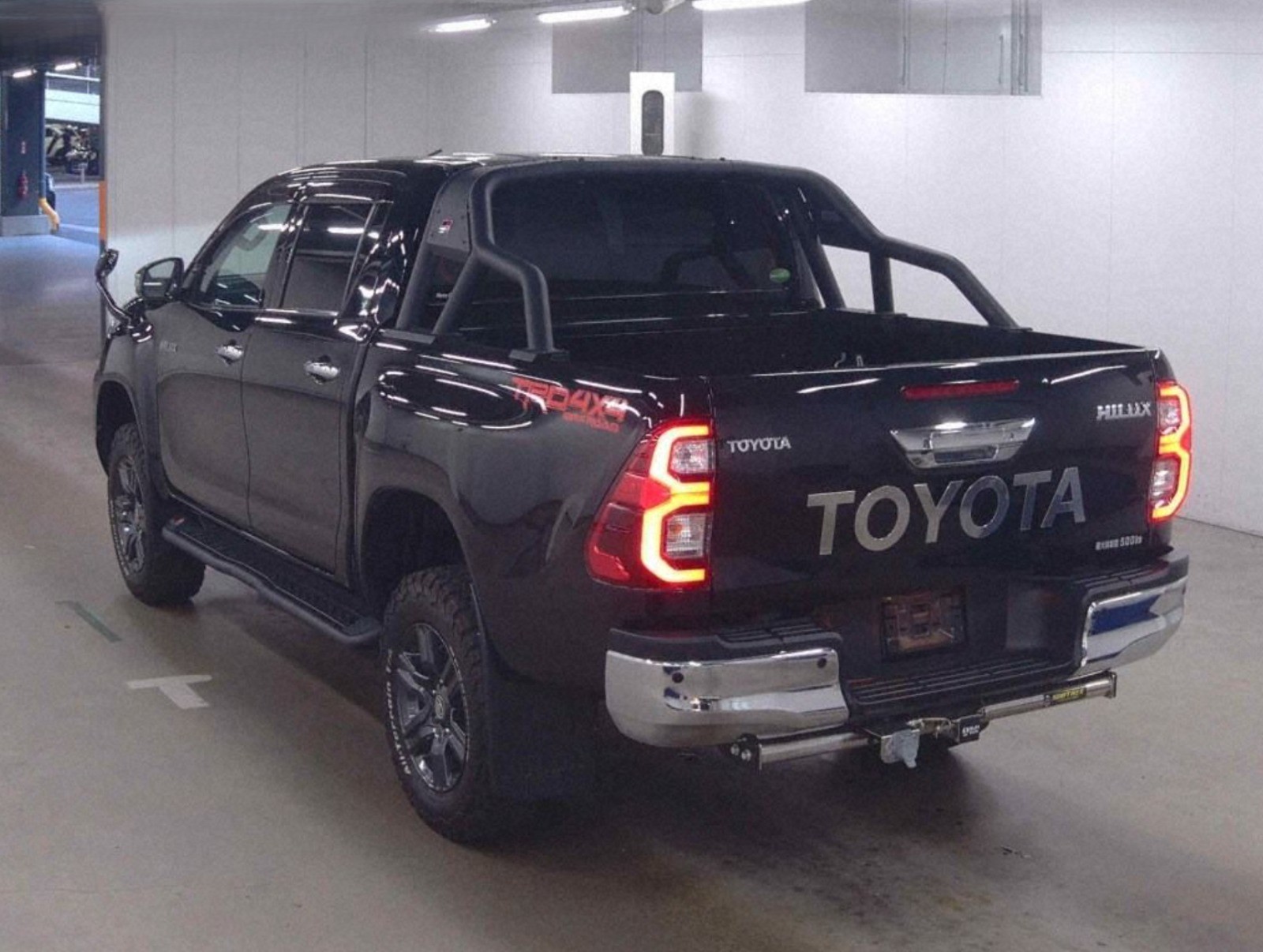 TOYOTA HILUX GR