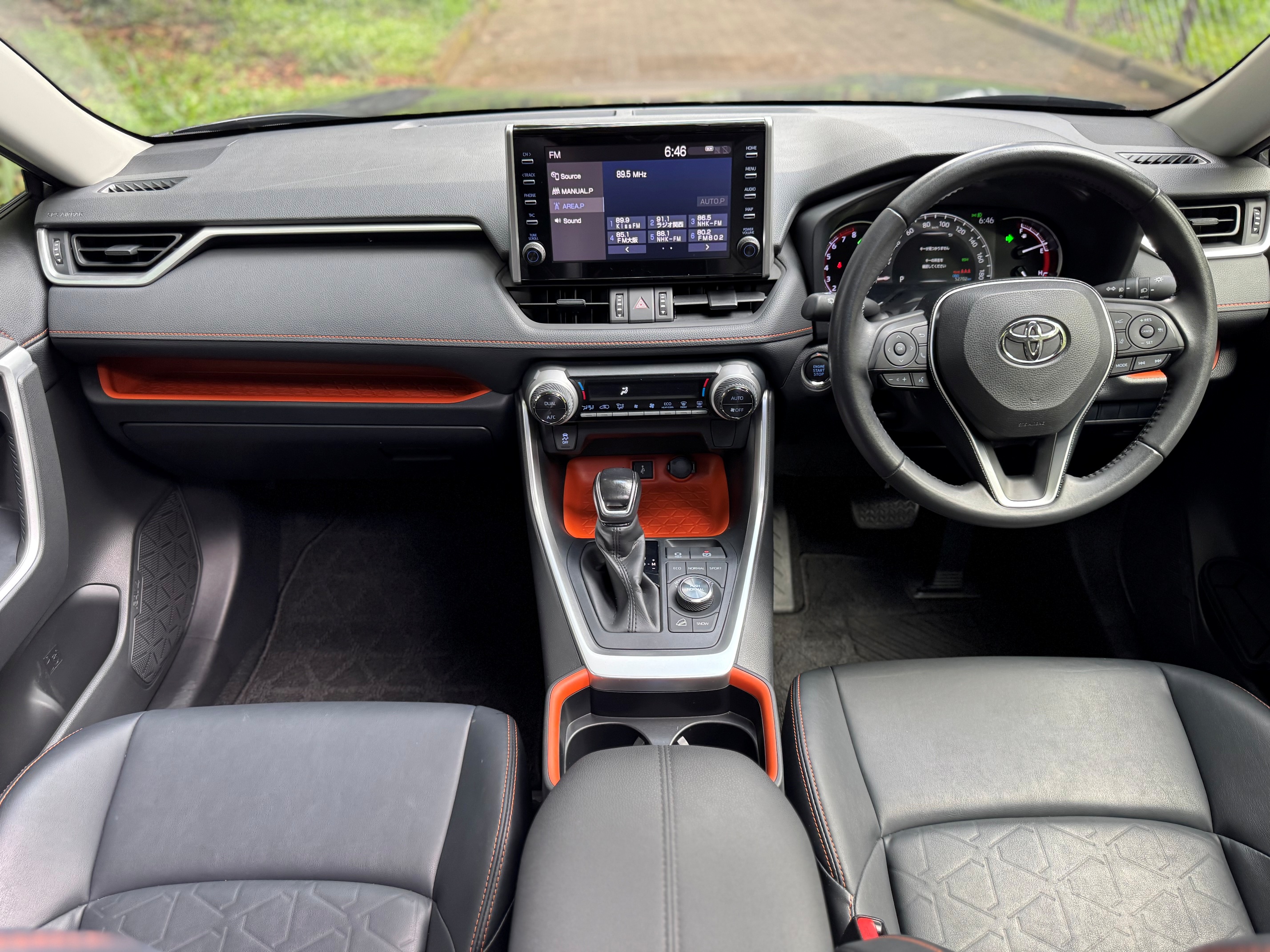 TOYOTA RAV4 ADVENTURE AWD