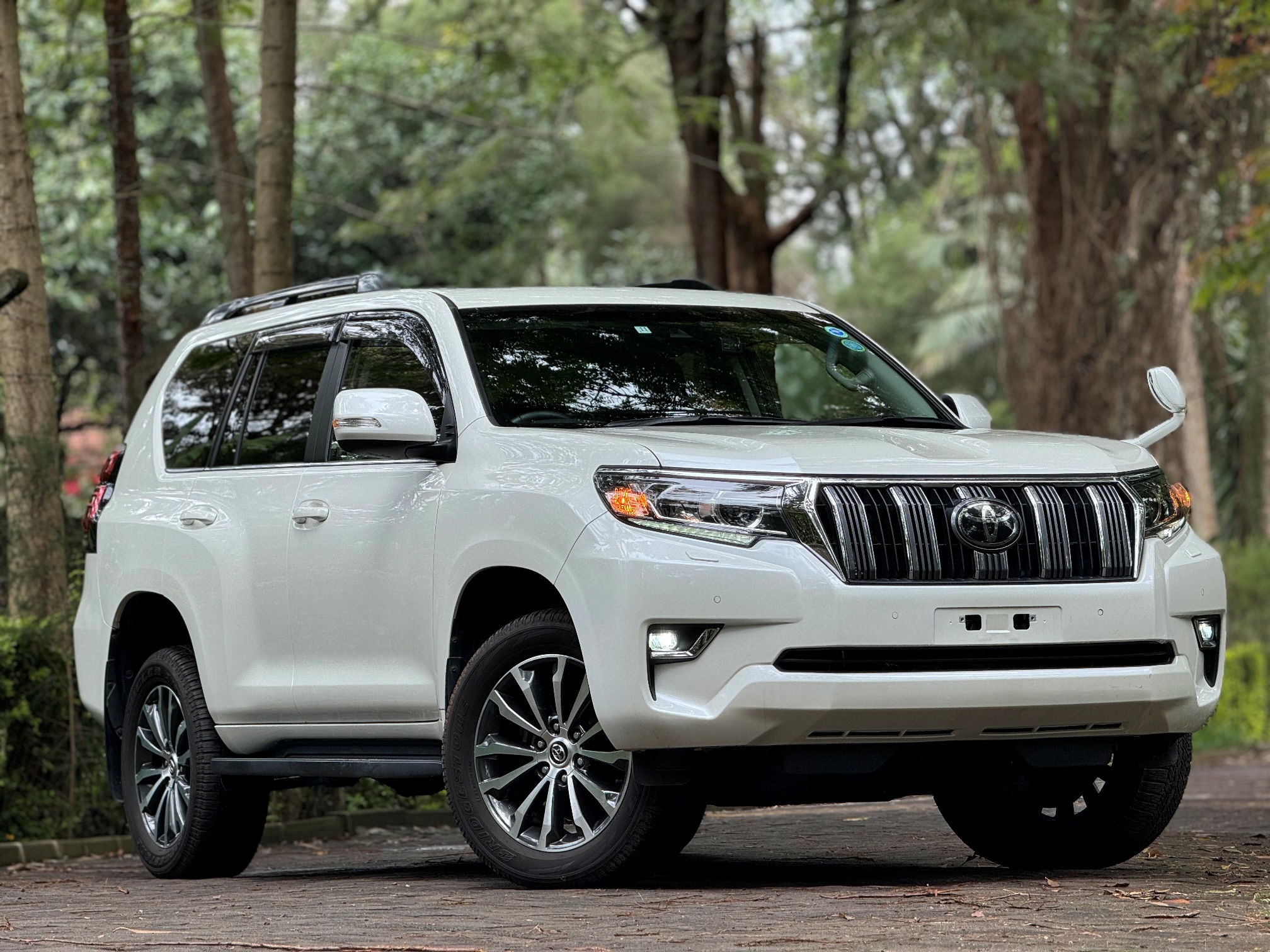 TOYOTA LANDCRUISER PRADO TX.L