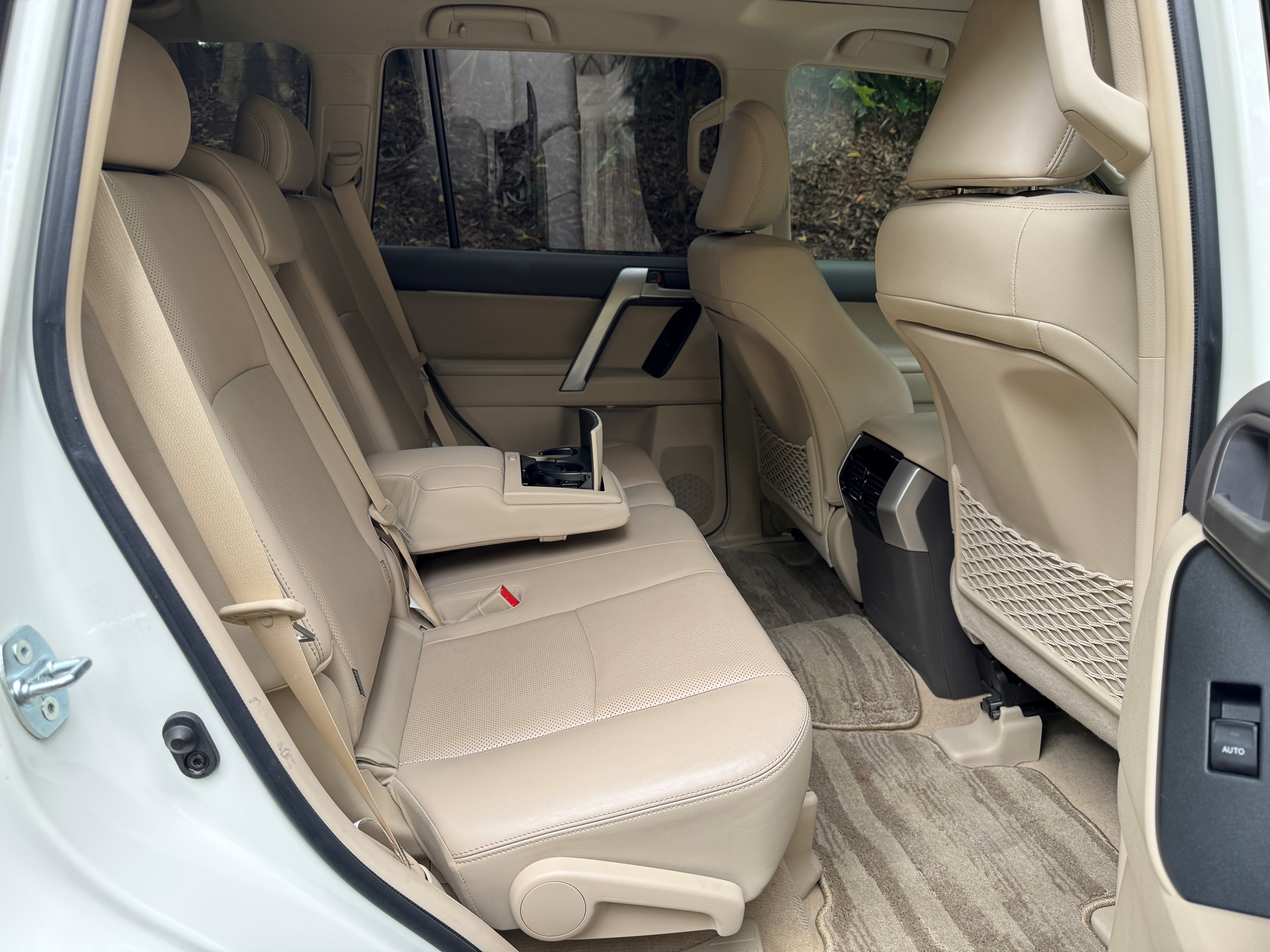TOYOTA LANDCRUISER PRADO TX