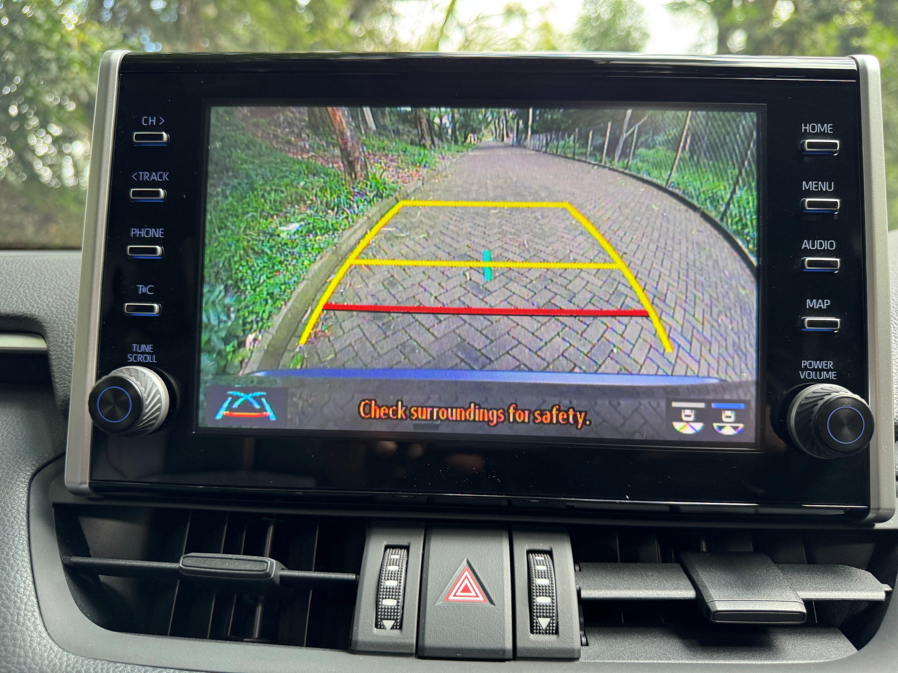 TOYOTA RAV4 ADVENTURE AWD