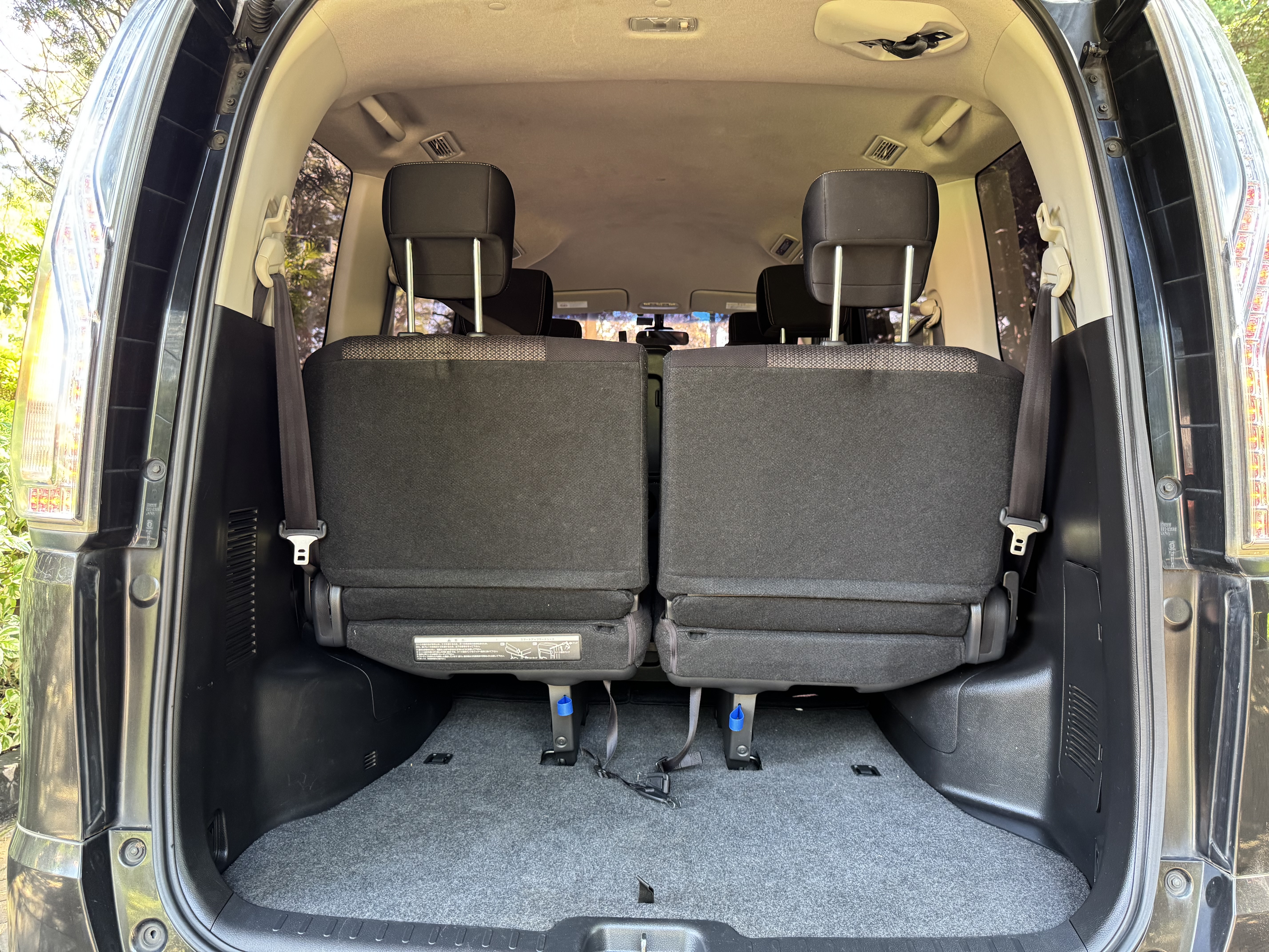 2014 NISSAN SERENA
