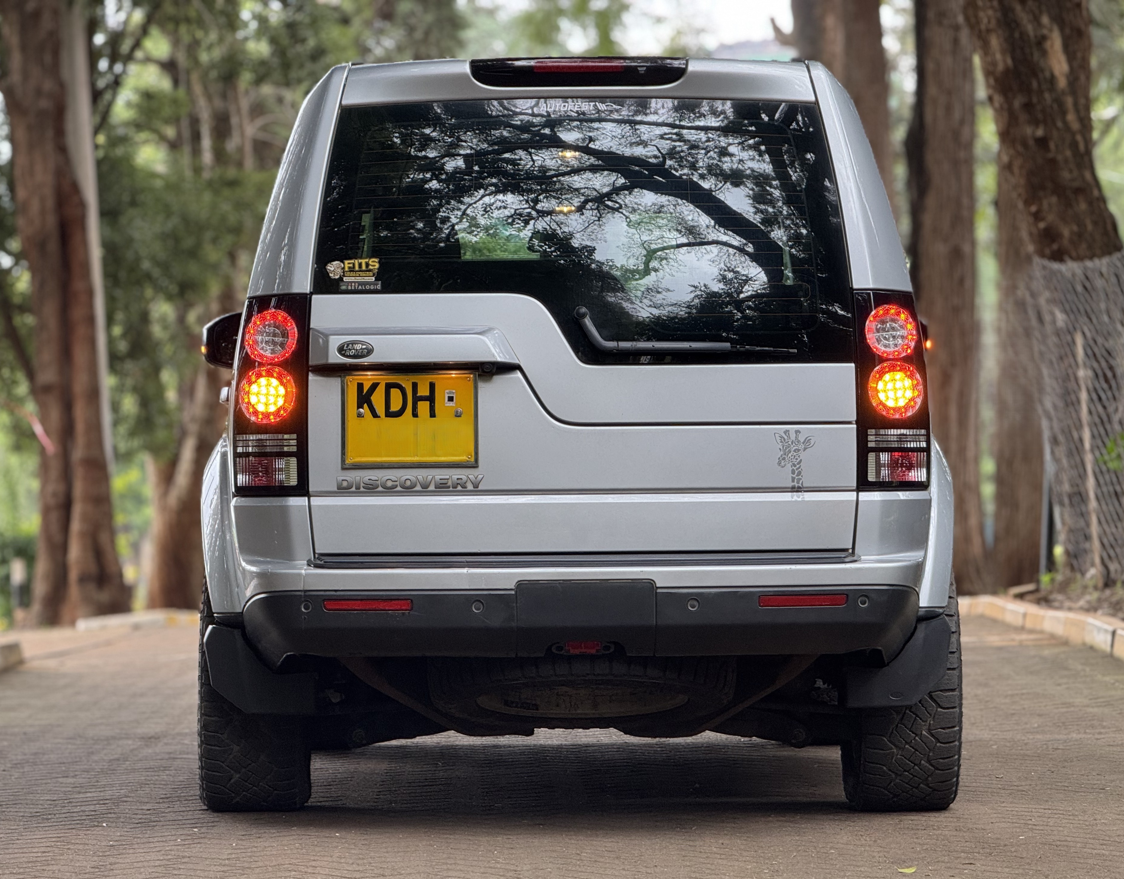 2015 LANDROVER DISCOVERY 4