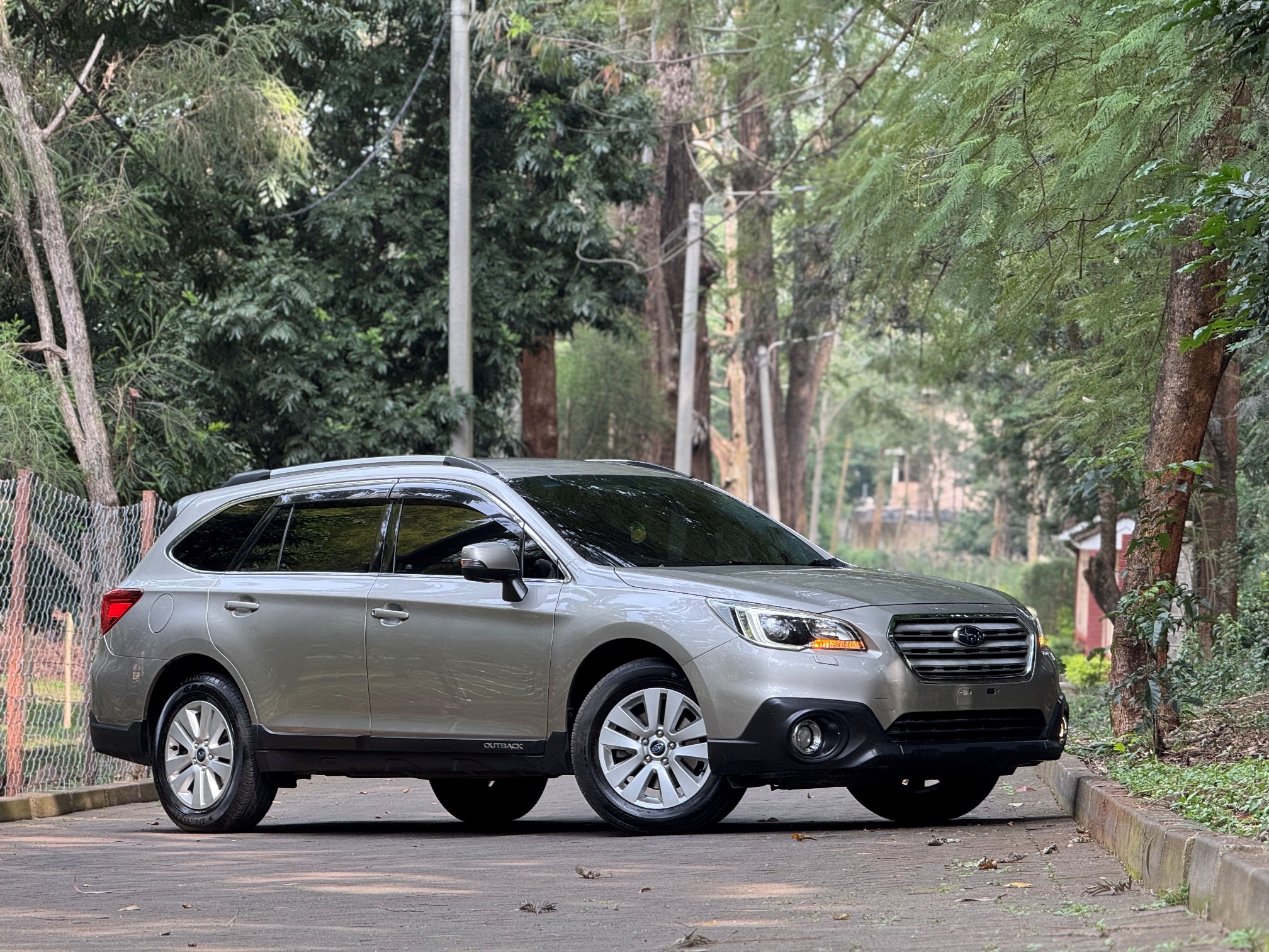 SUBARU OUTBACK
