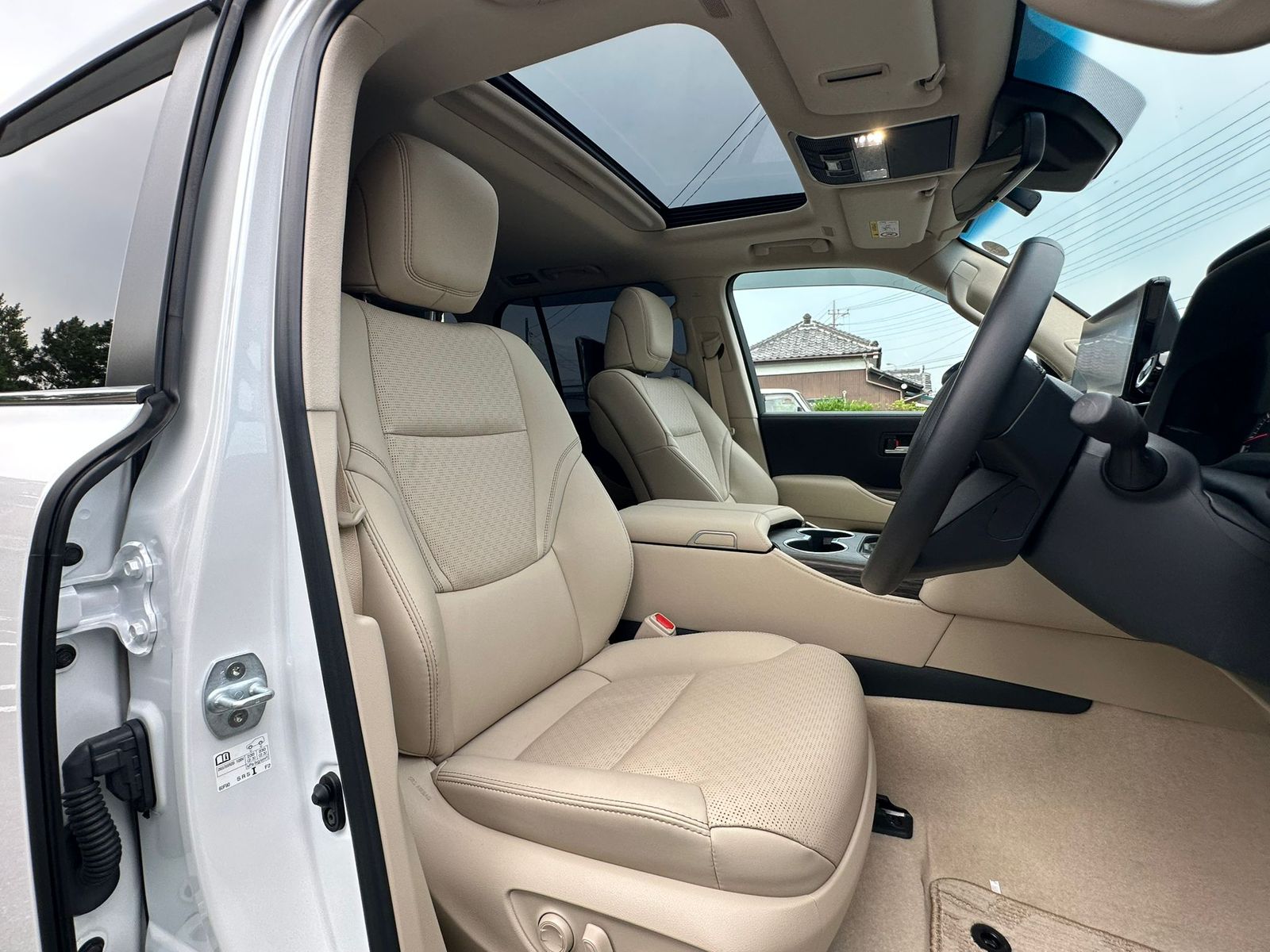 TOYOTA LANDCRUISER LC300 ZX