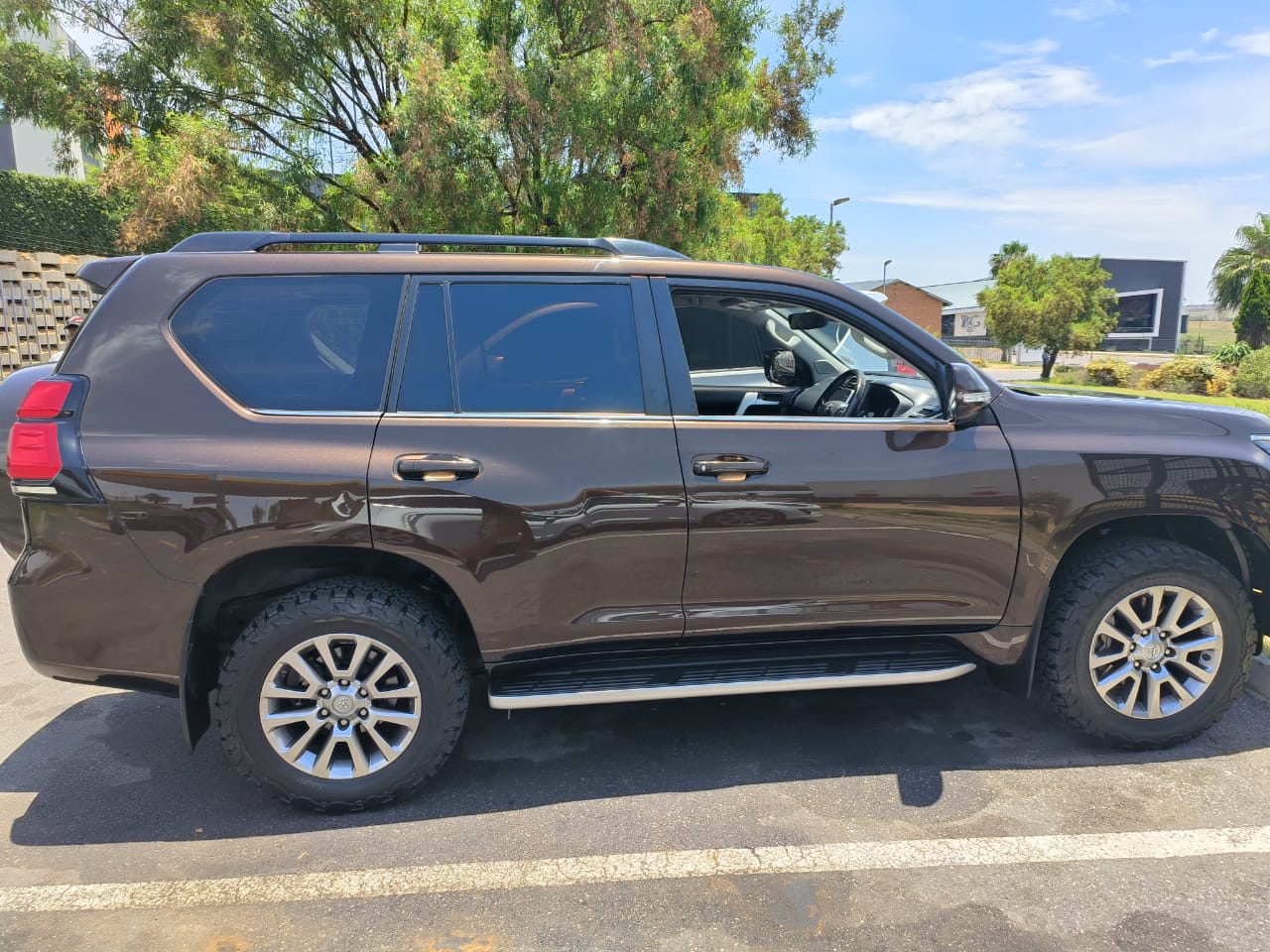 TOYOTA LANDCRUISER PRADO VX.L