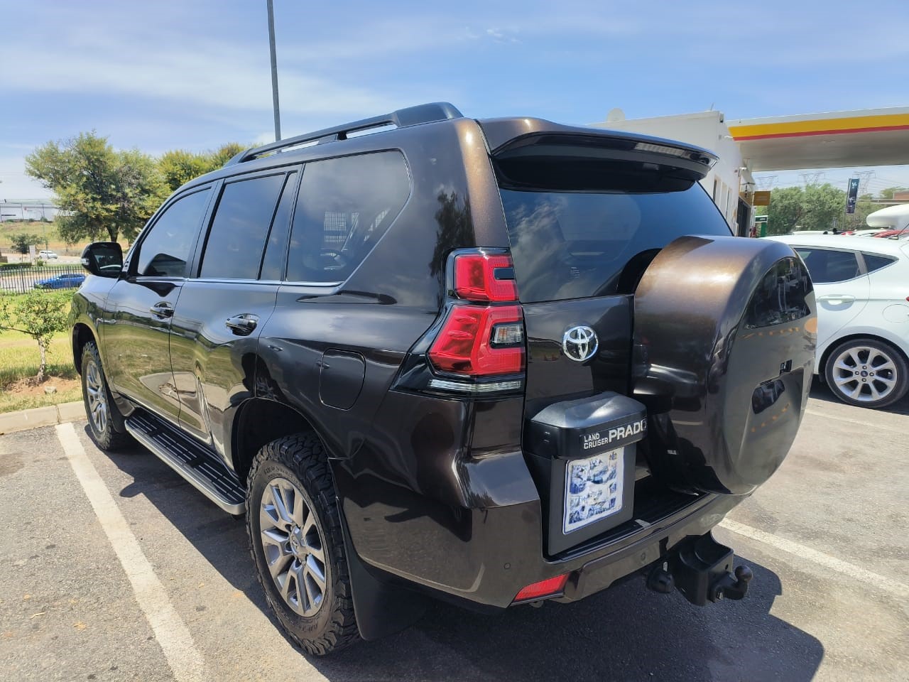 TOYOTA LANDCRUISER PRADO VX.L