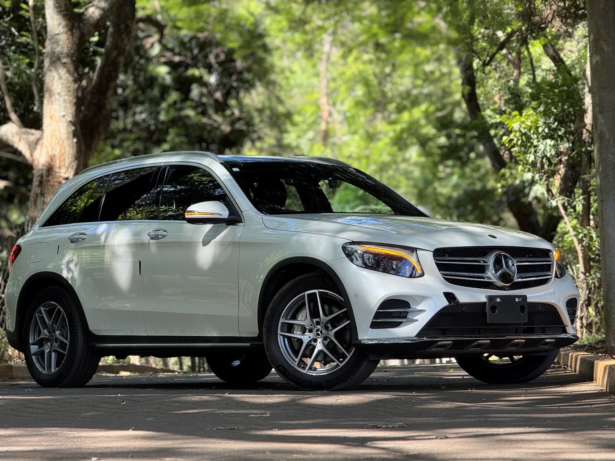 MERCEDES BENZ GLC250 4MATIC