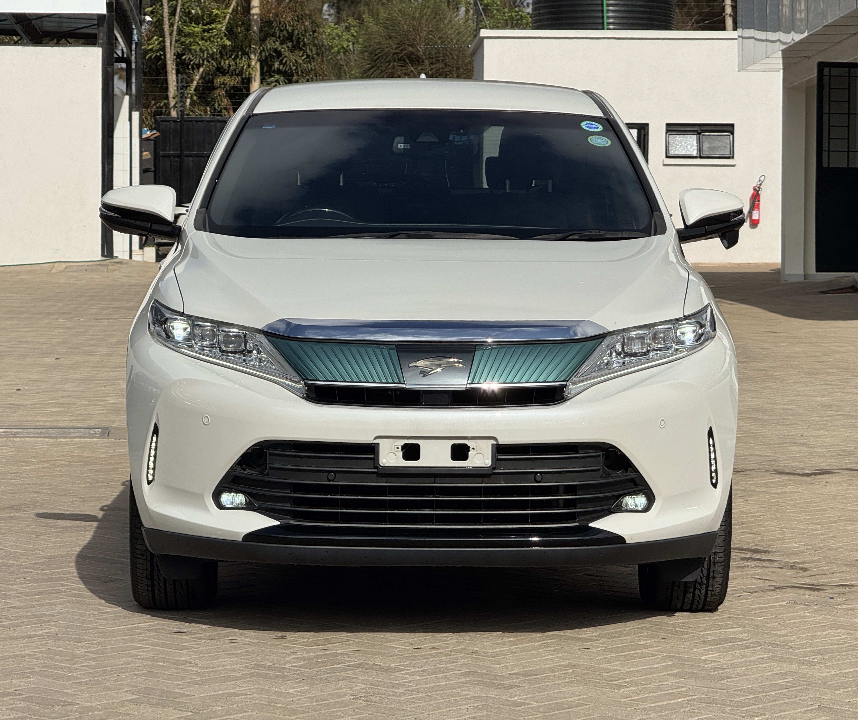 2019 TOYOTA HARRIER