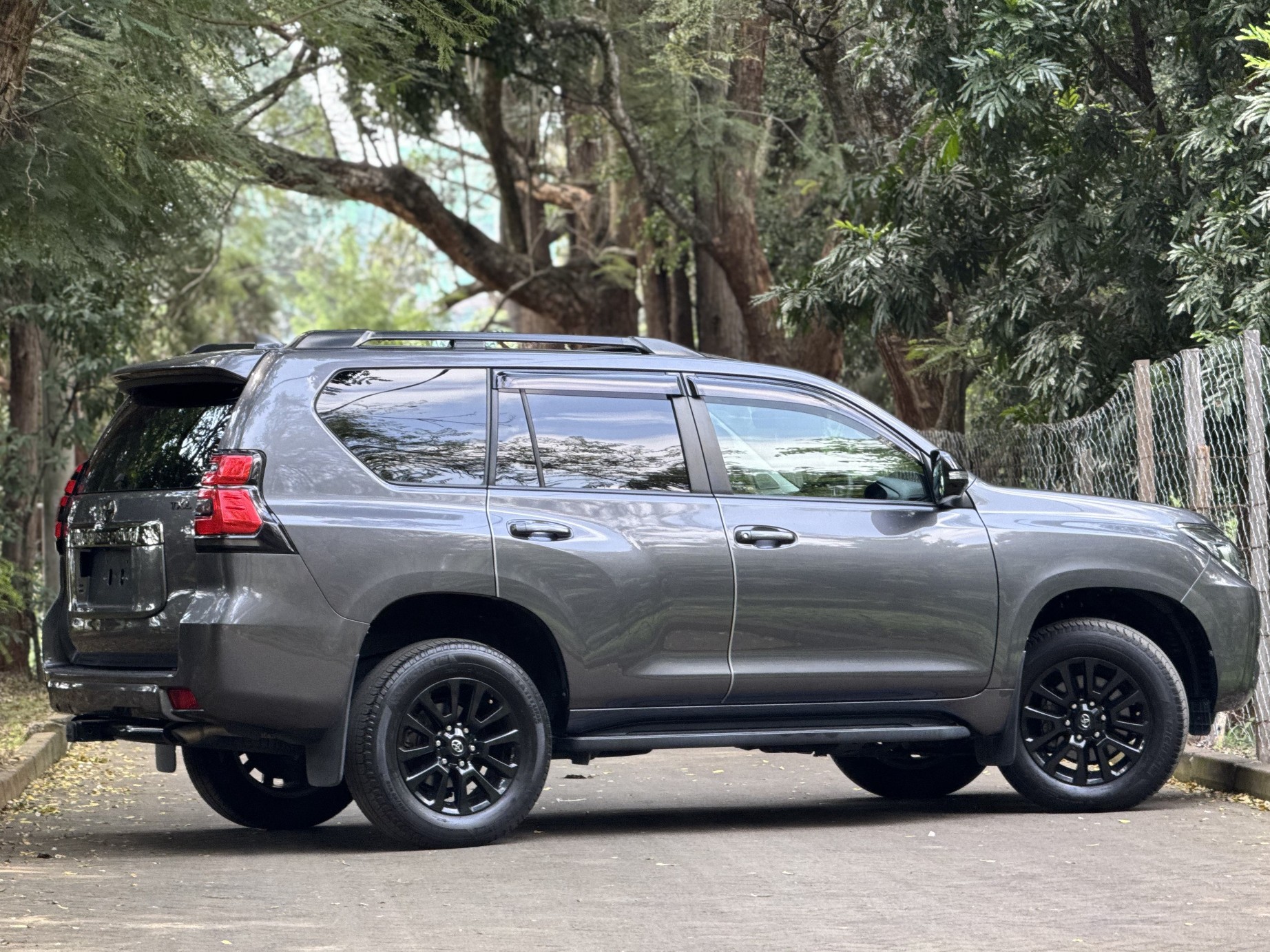 2021 TOYOTA LANDCRUISER PRADO TX.L