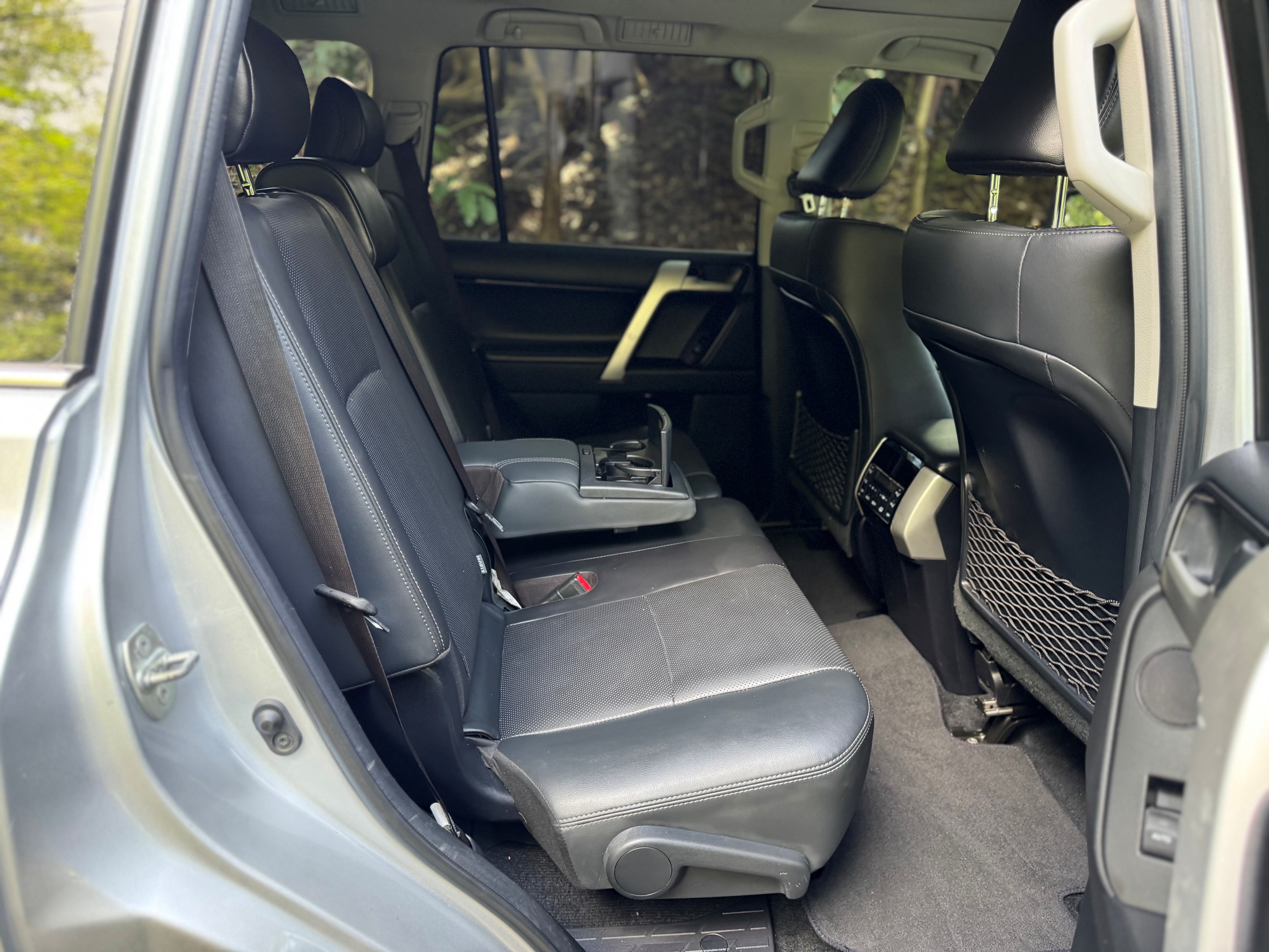 TOYOTA LANDCRUISER PRADO VX.L