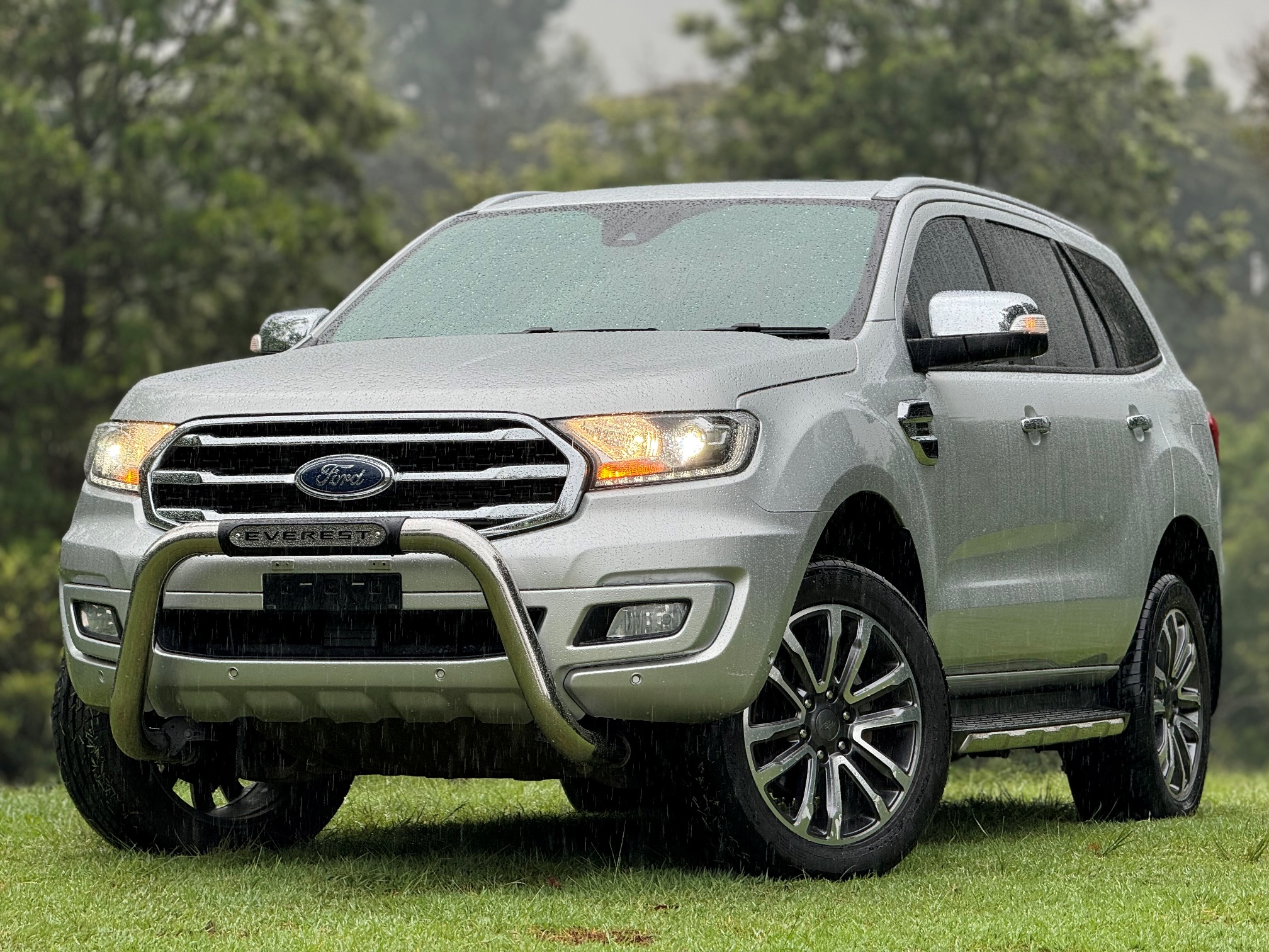 FORD EVEREST