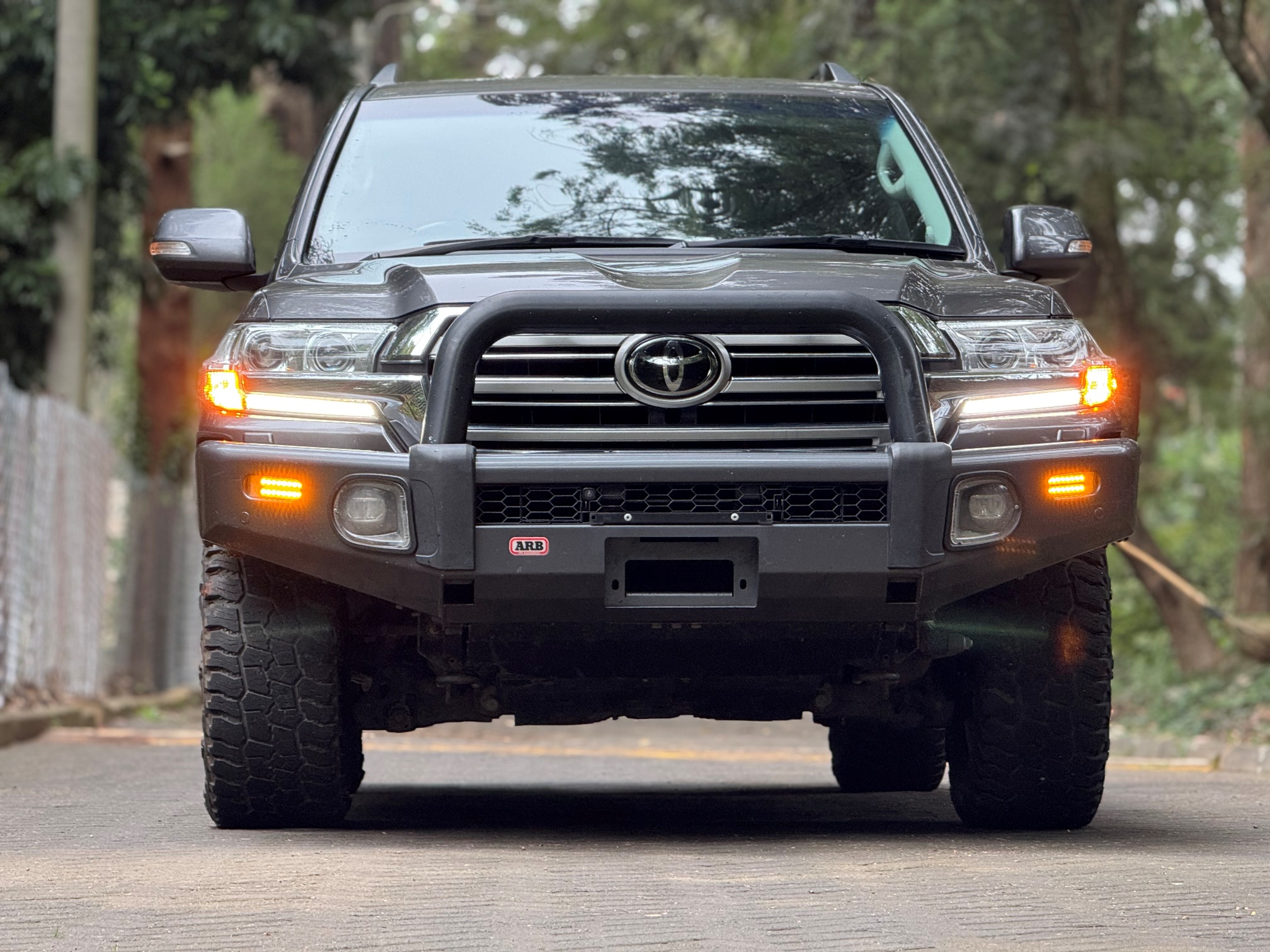 TOYOTA LANDCRUISER SAHARA
