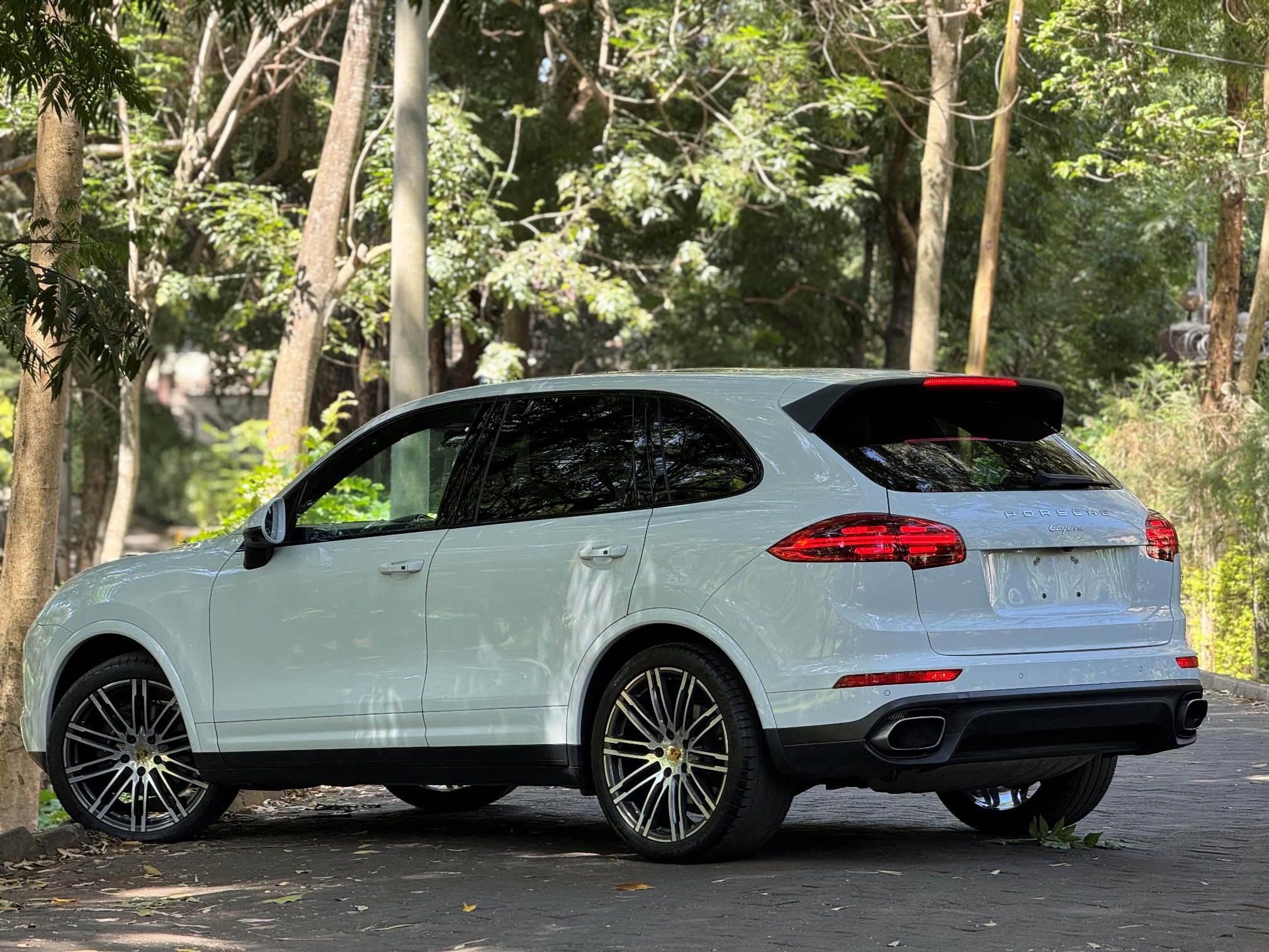 PORSCHE CAYENNE