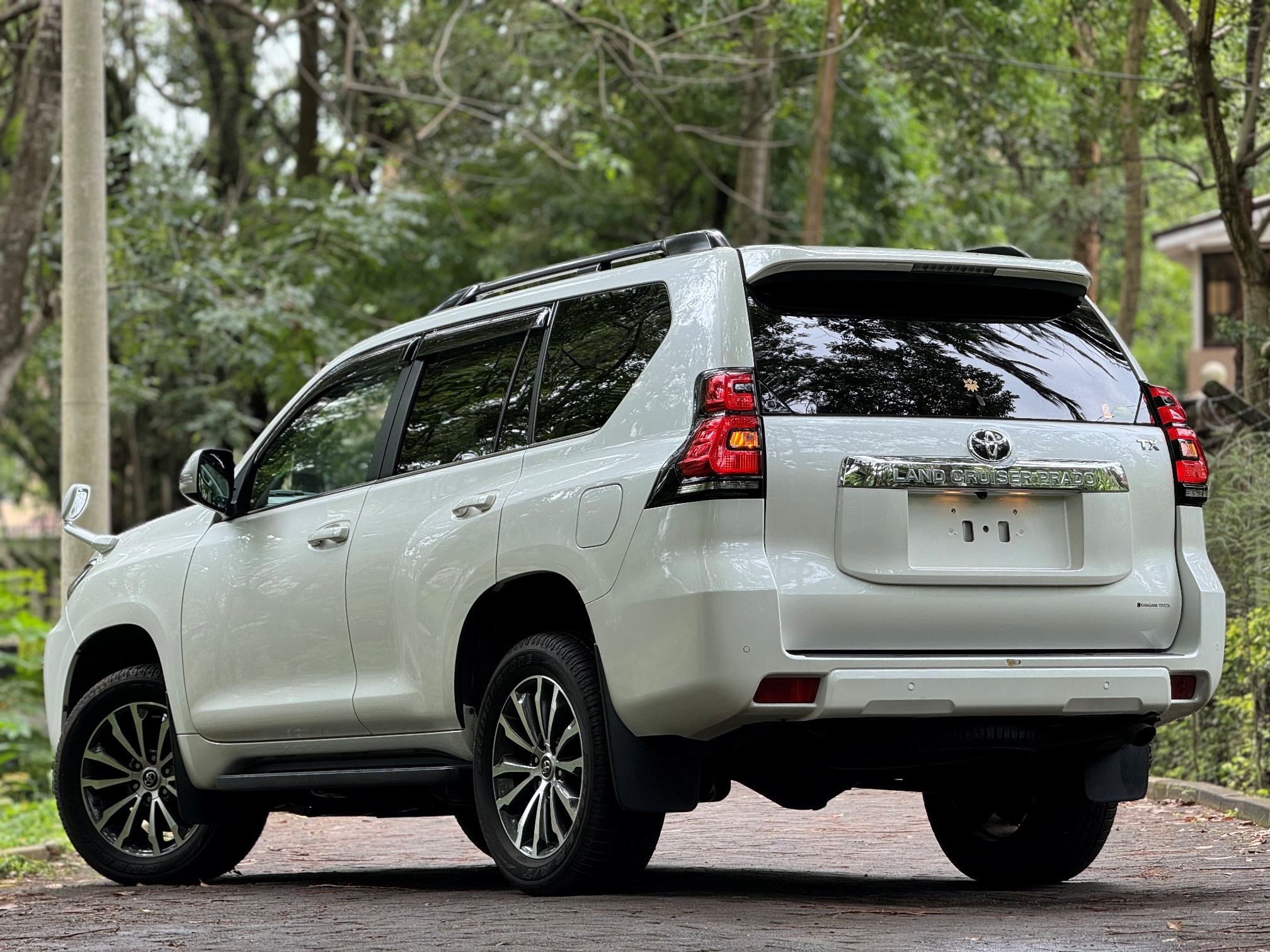 TOYOTA LANDCRUISER PRADO TX.L