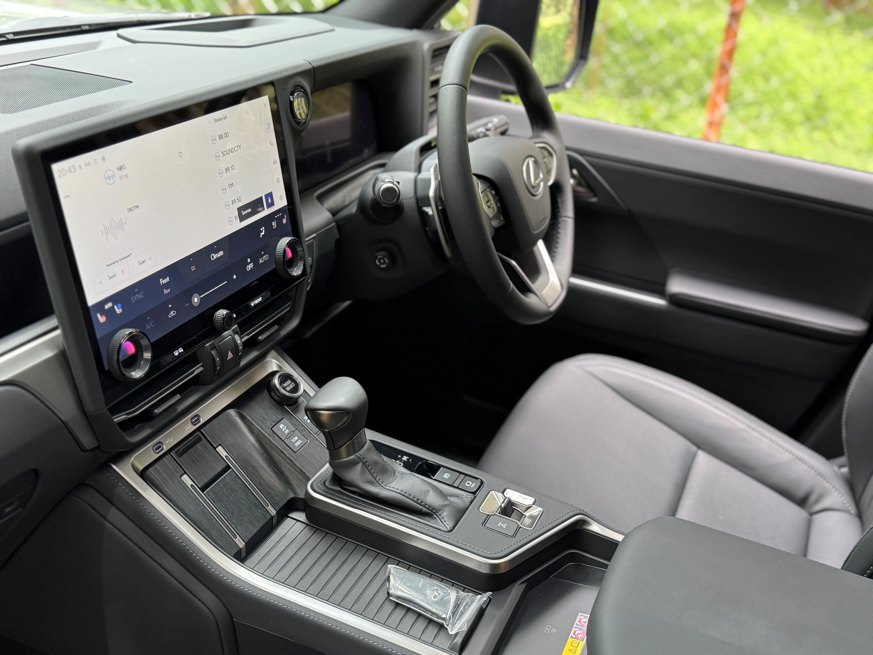 LEXUS GX550