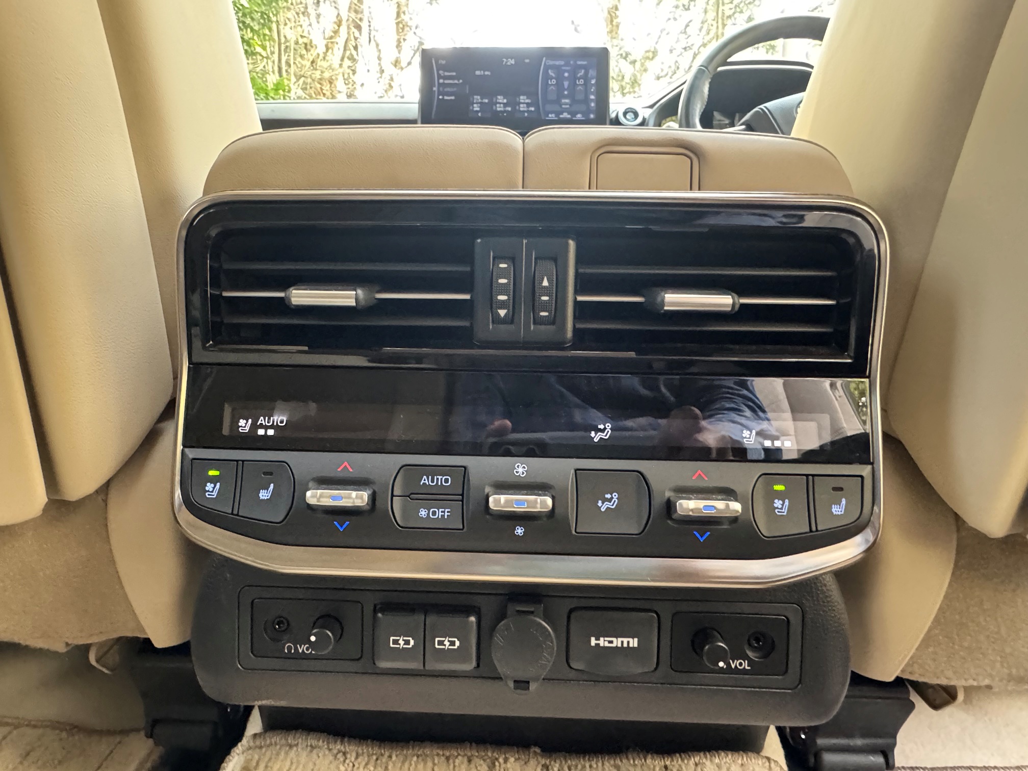 TOYOTA LANDCRUISER LC300