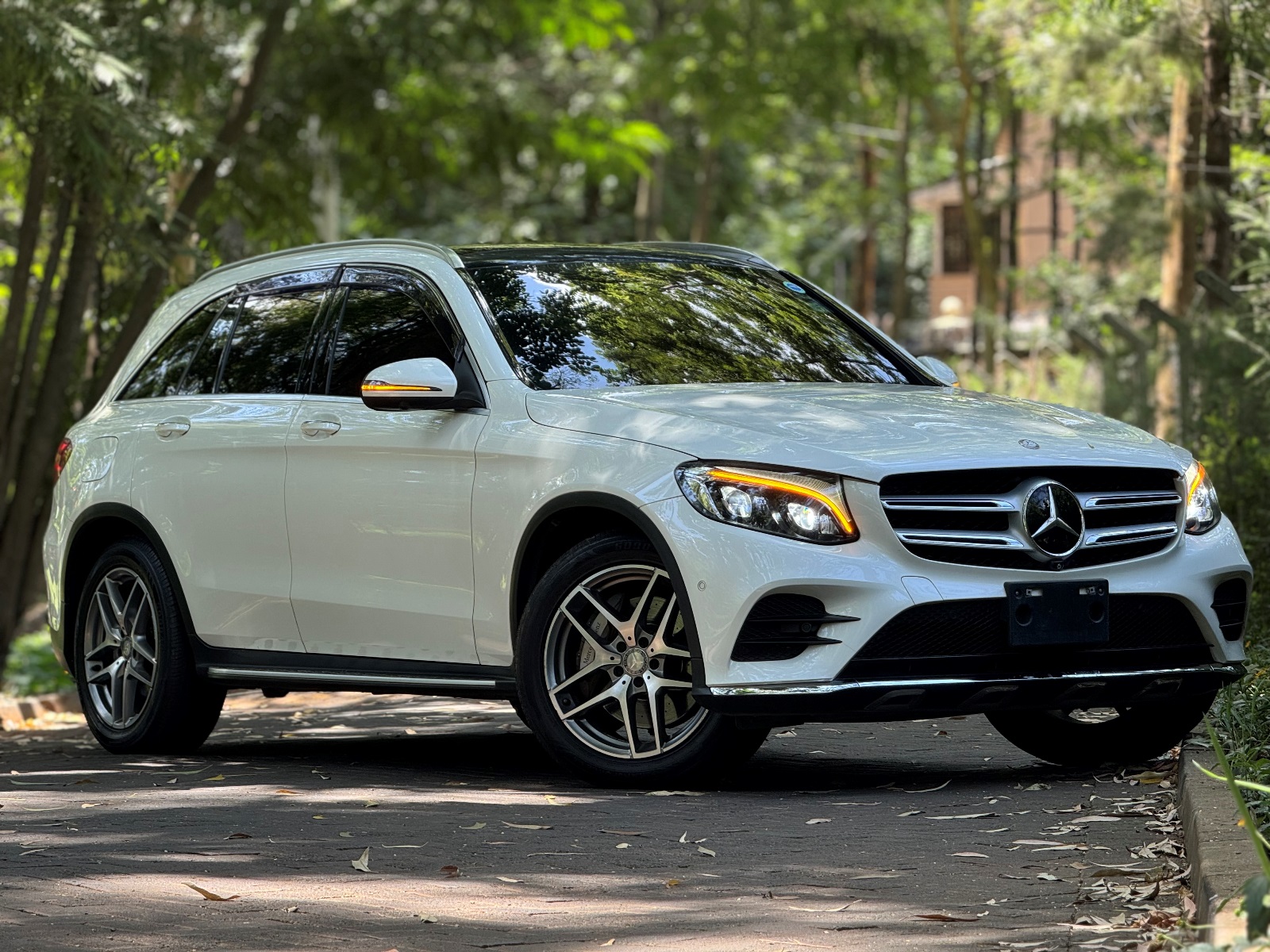 MERCEDES BENZ GLC250