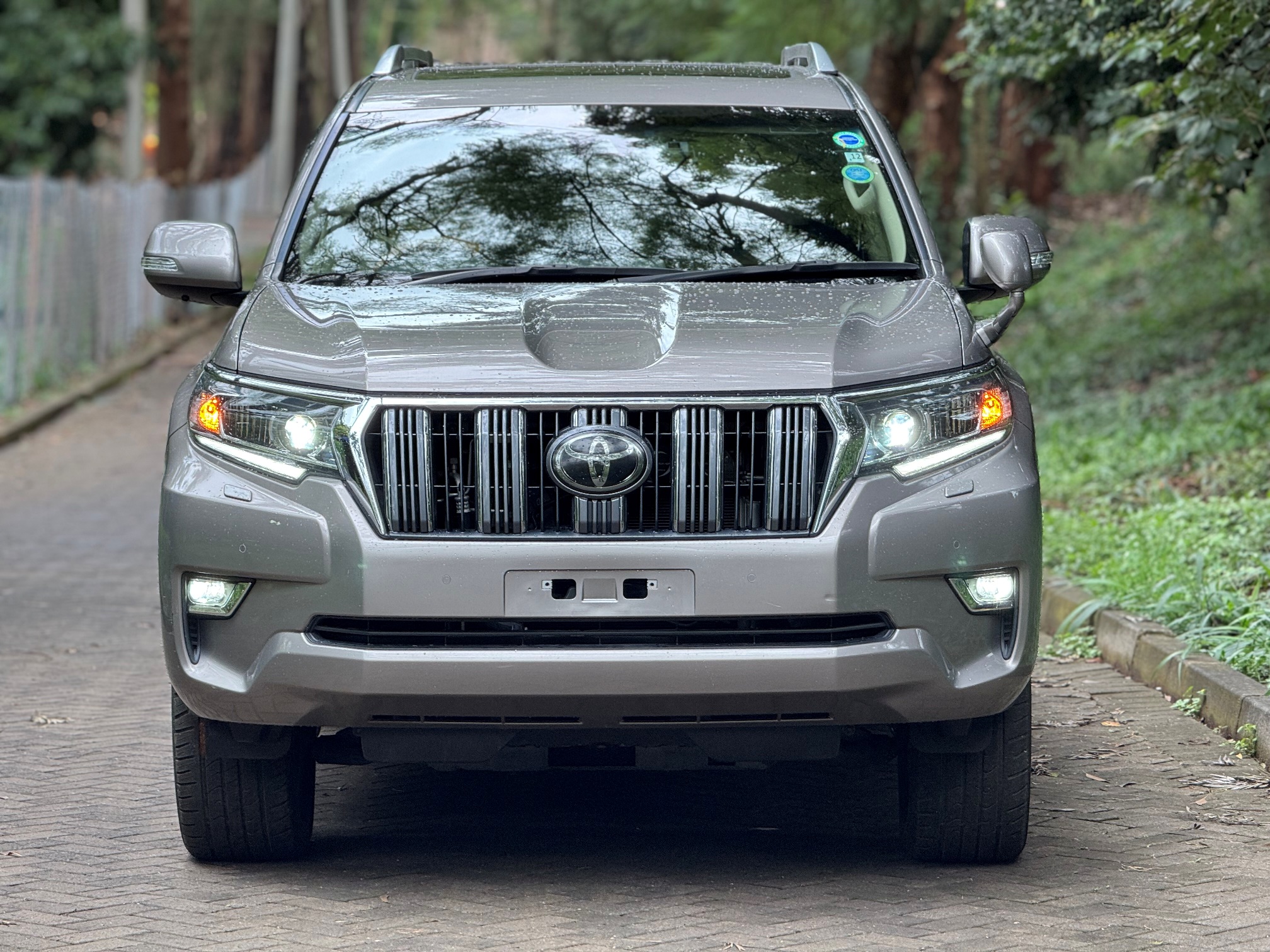 TOYOTA LANDCRUISER PRADO TX.L