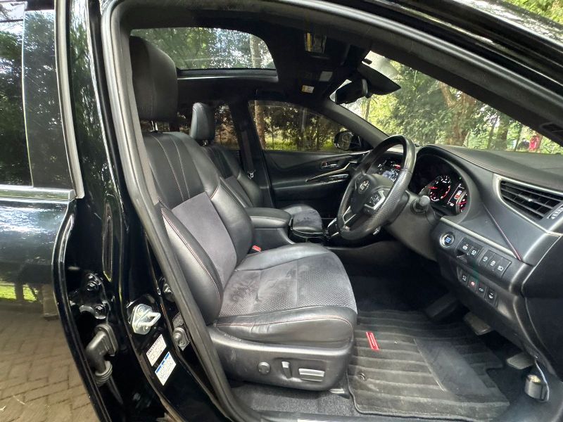 TOYOTA HARRIER TURBO MODELISTA