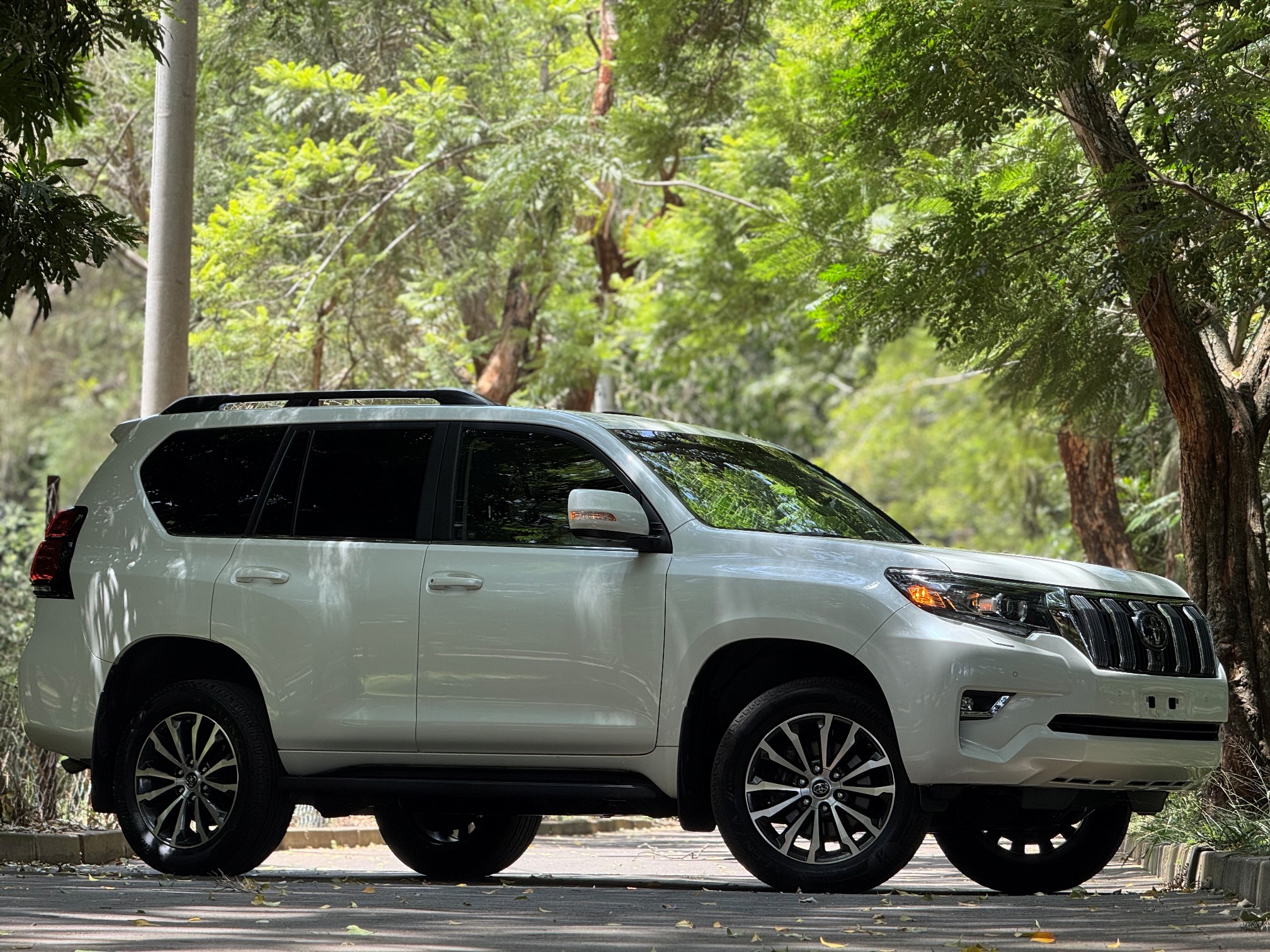 TOYOTA LANDCRUISER PRADO TX.L