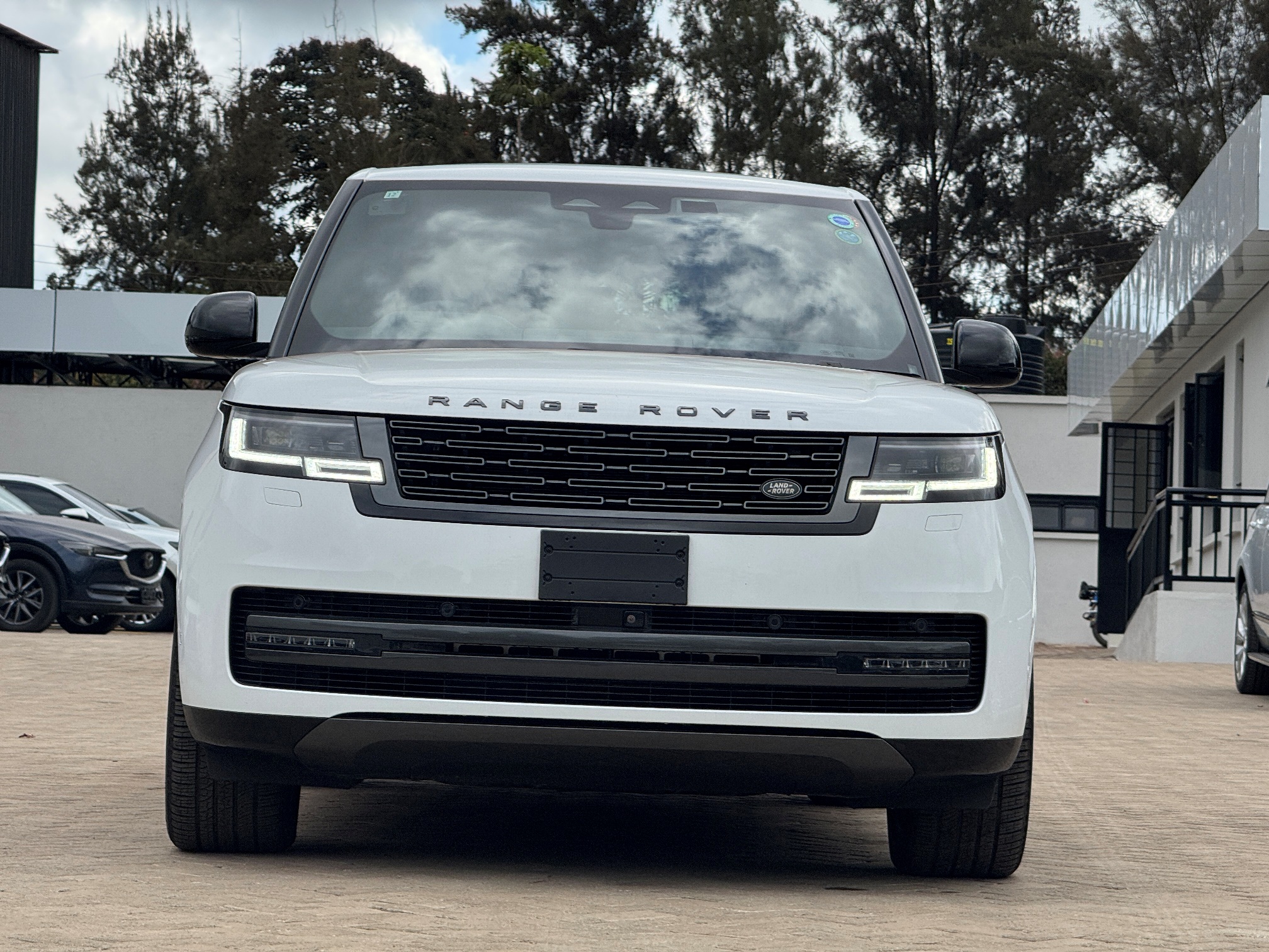2023 RANGE ROVER AUTOBIOGRAPHY