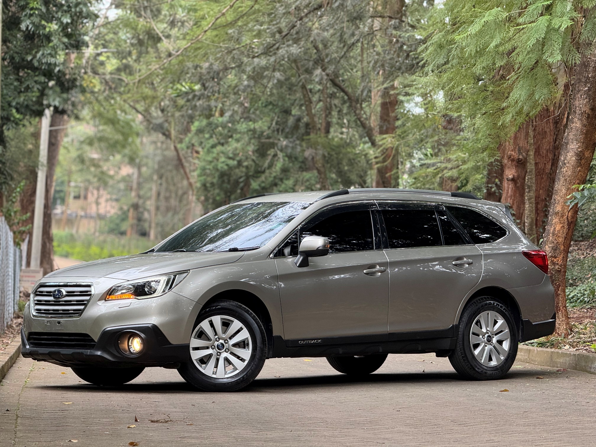 SUBARU OUTBACK