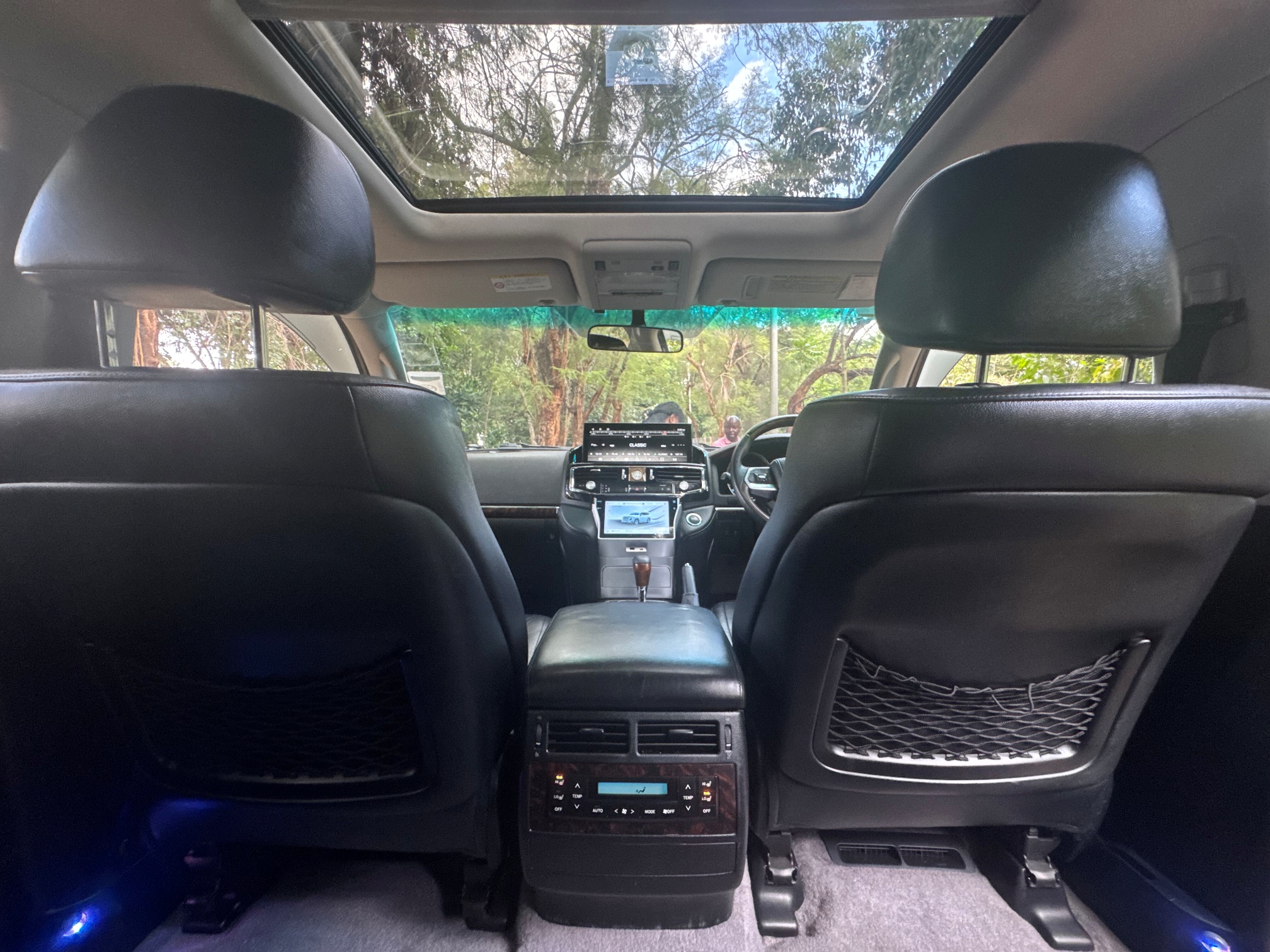 TOYOTA LANDCRUISER V8 ZX