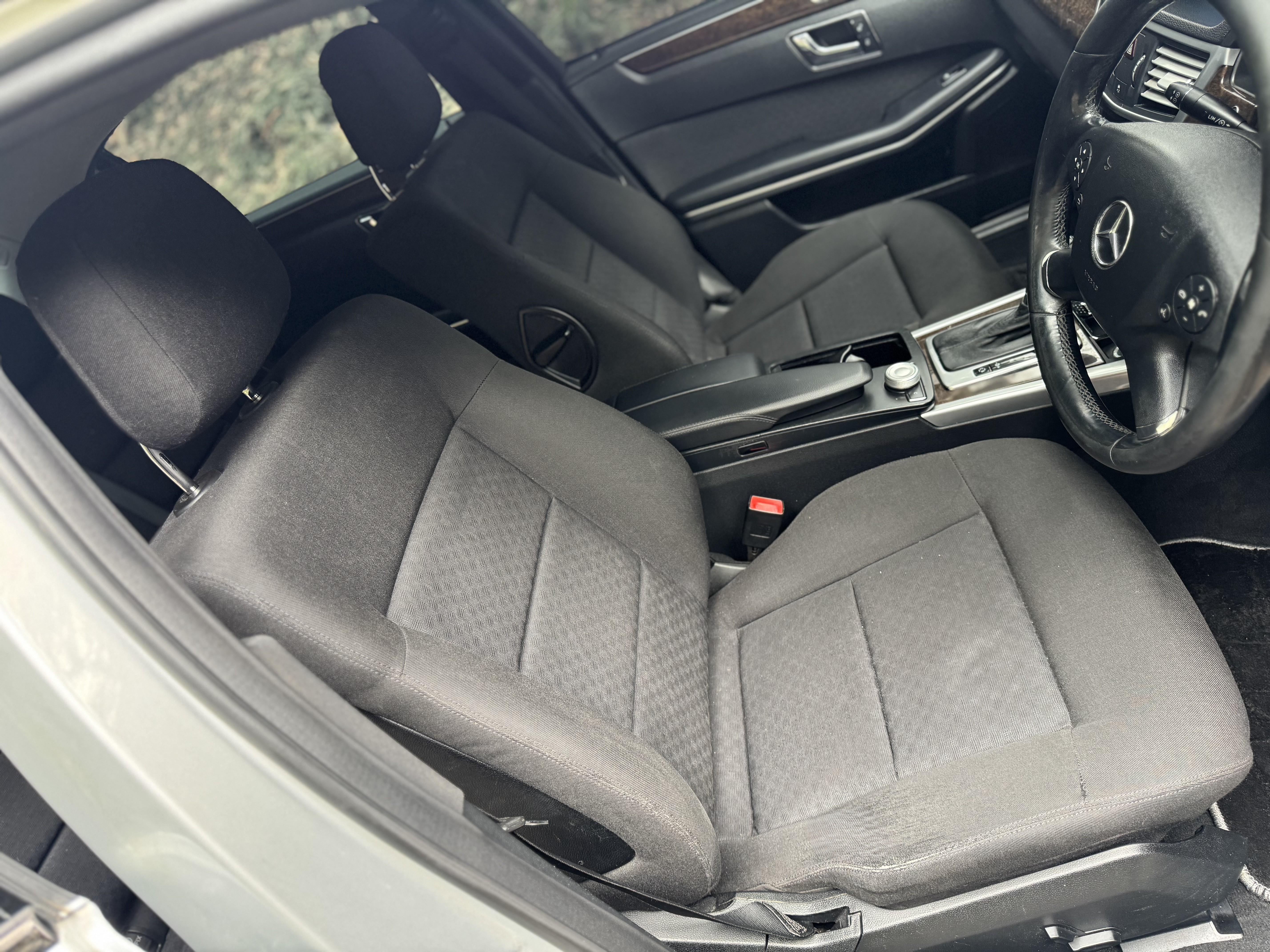 2010 MERCEDES BENZ E250