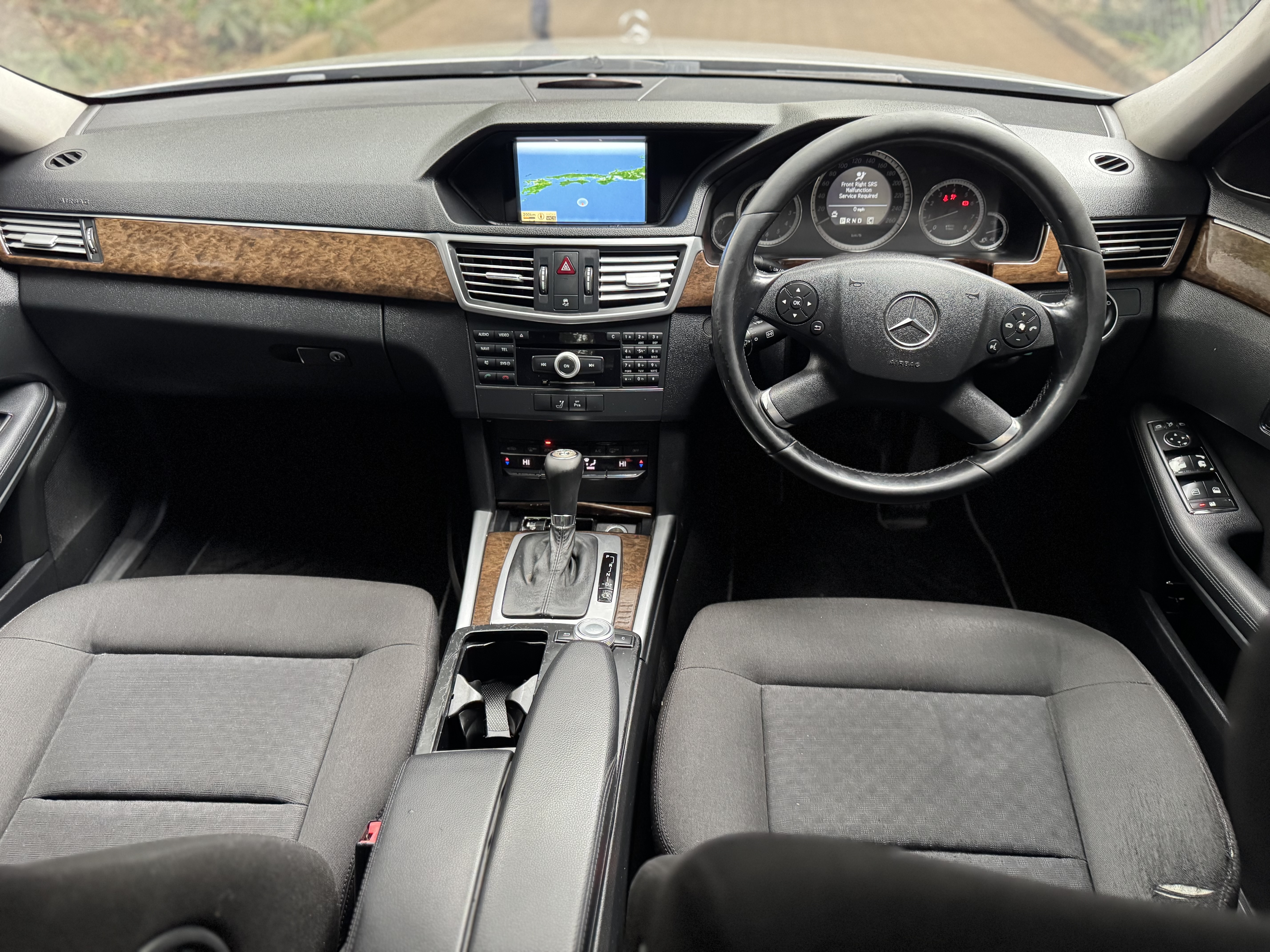 2010 MERCEDES BENZ E250