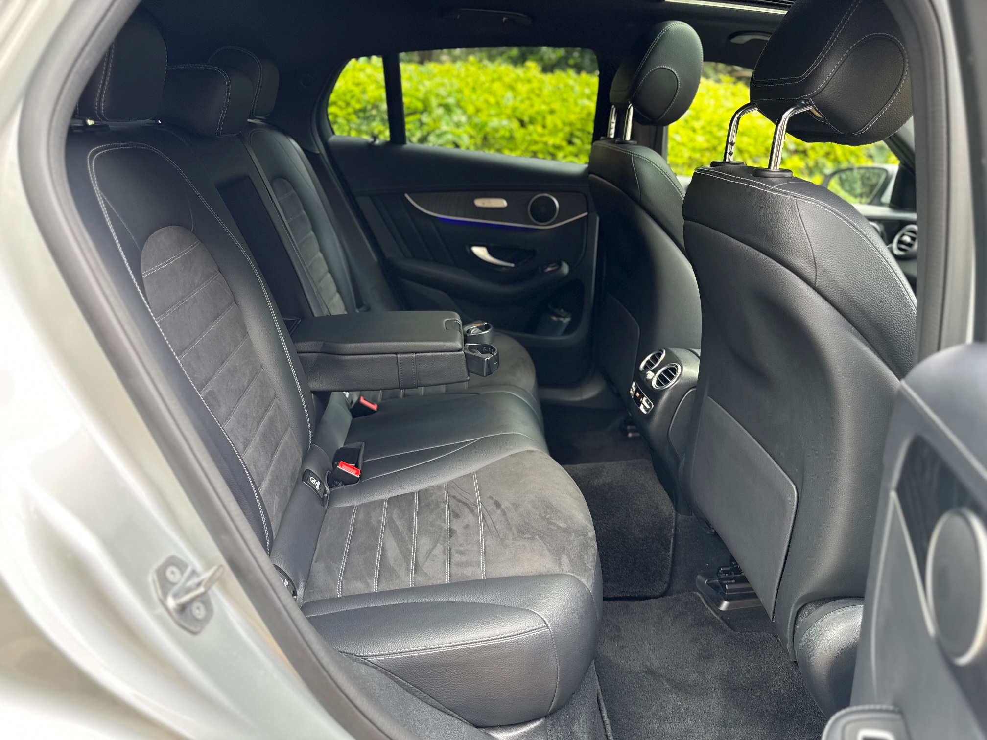 MERCEDES BENZ GLC220d 4MATIC