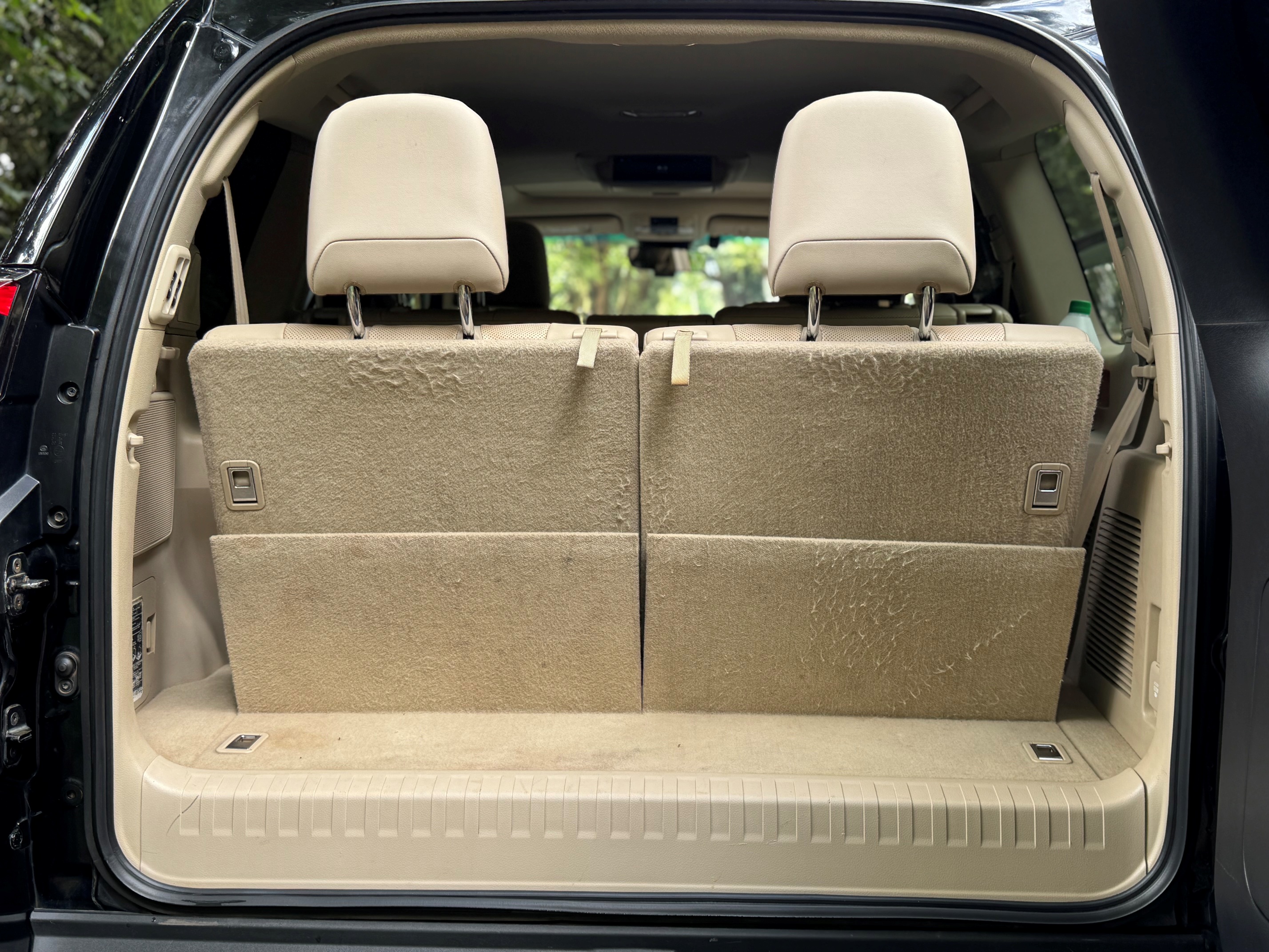 TOYOTA LANDCRUISER PRADO KAKADU