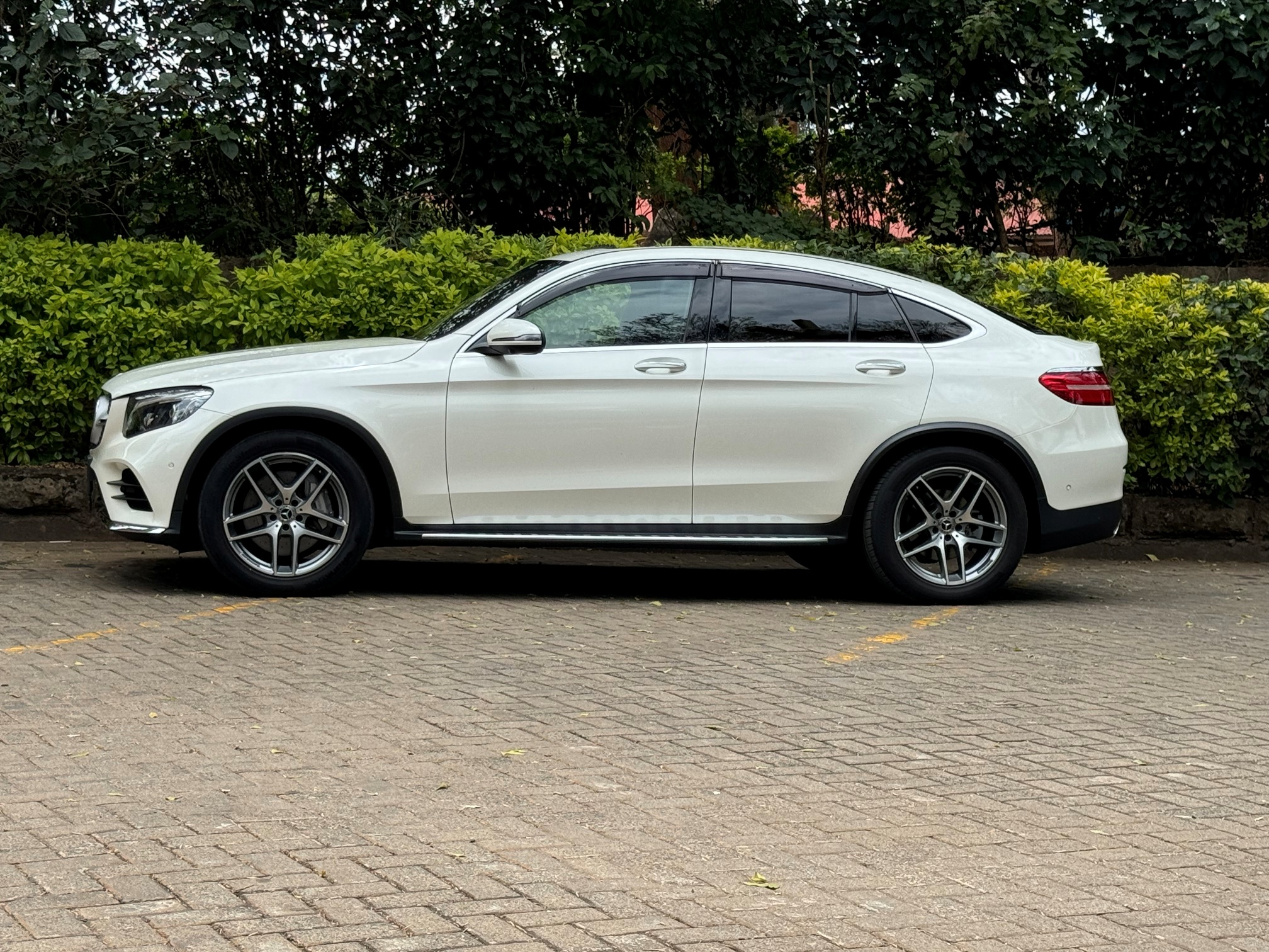 MERCEDES GLC250 COUPE