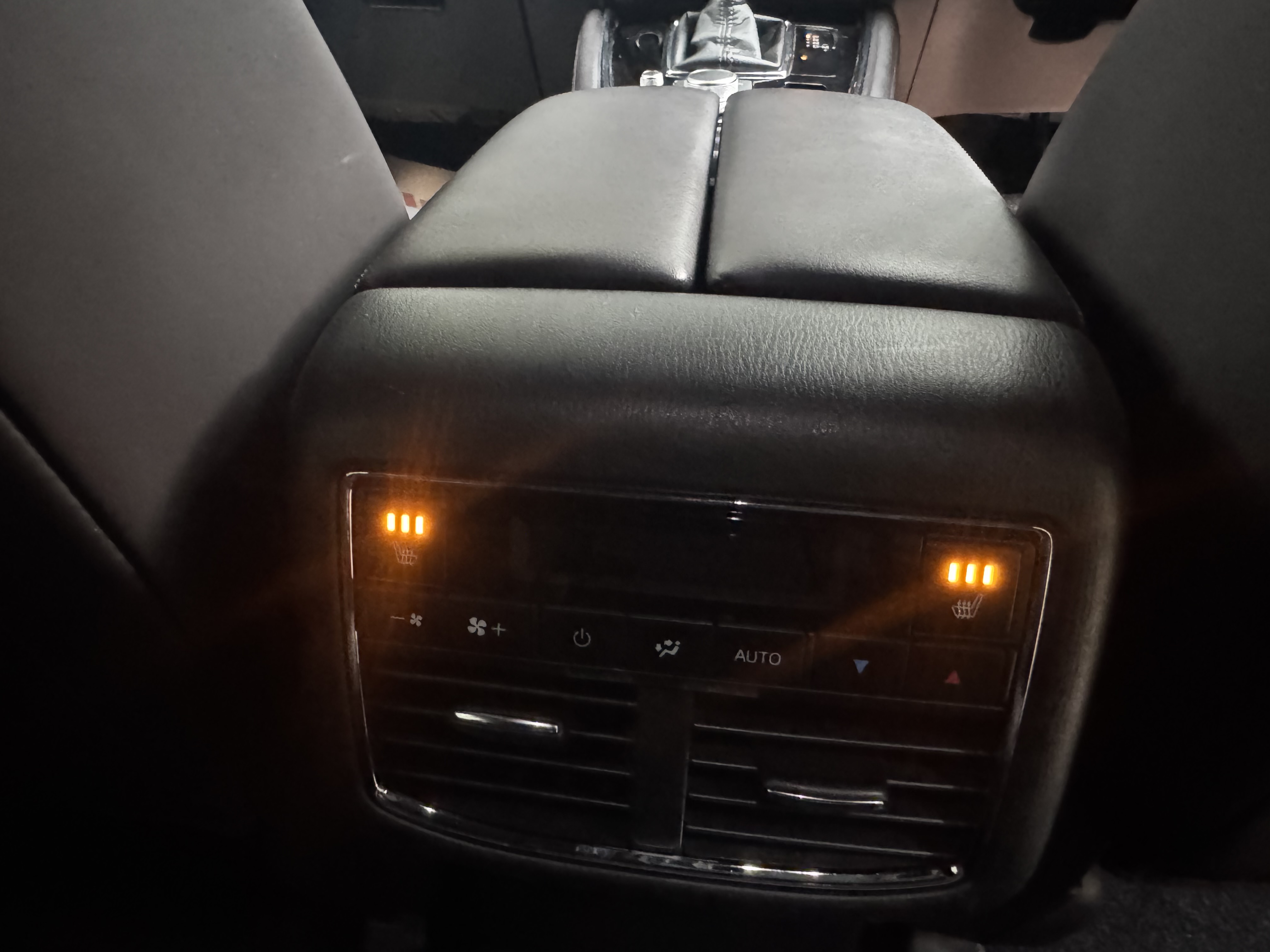 2020 MAZDA CX8