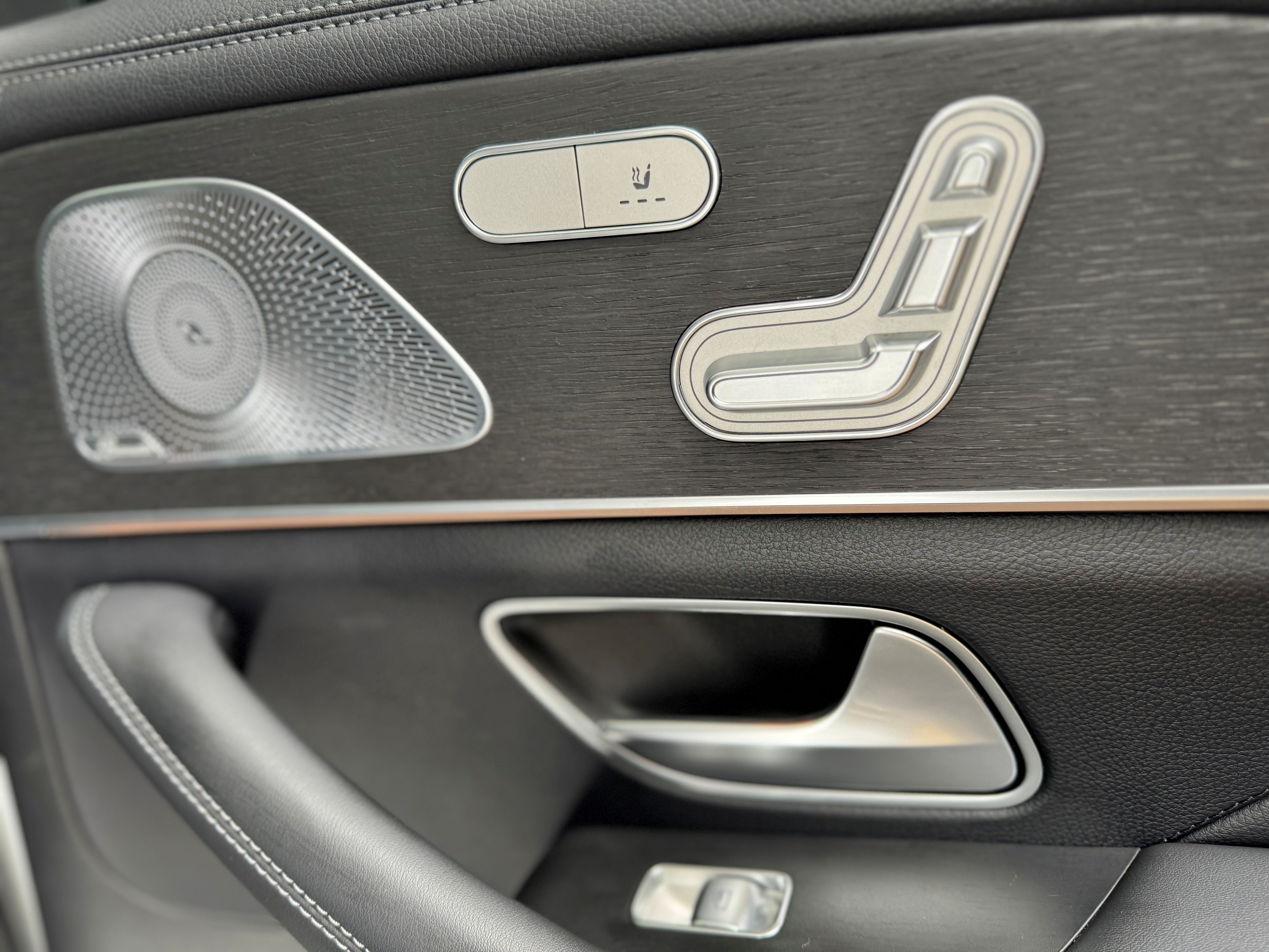 𝐌𝐄𝐑𝐂𝐄𝐃𝐄𝐒 𝐁𝐄𝐍𝐙 𝐆𝐋𝐄𝟒𝟓𝟎 𝟒𝐌𝐀𝐓𝐈𝐂