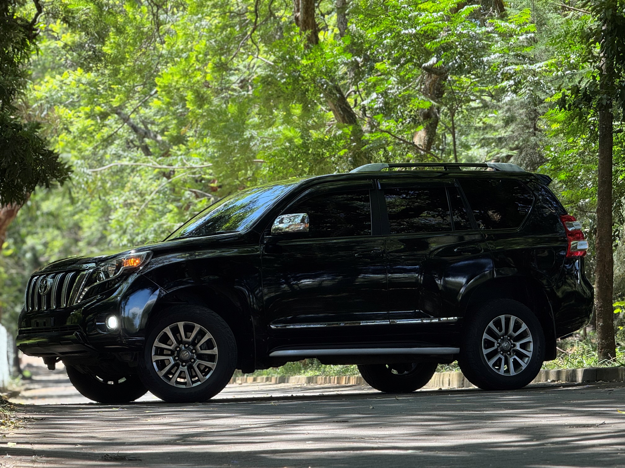 2017 TOYOTA PRADO TX.L