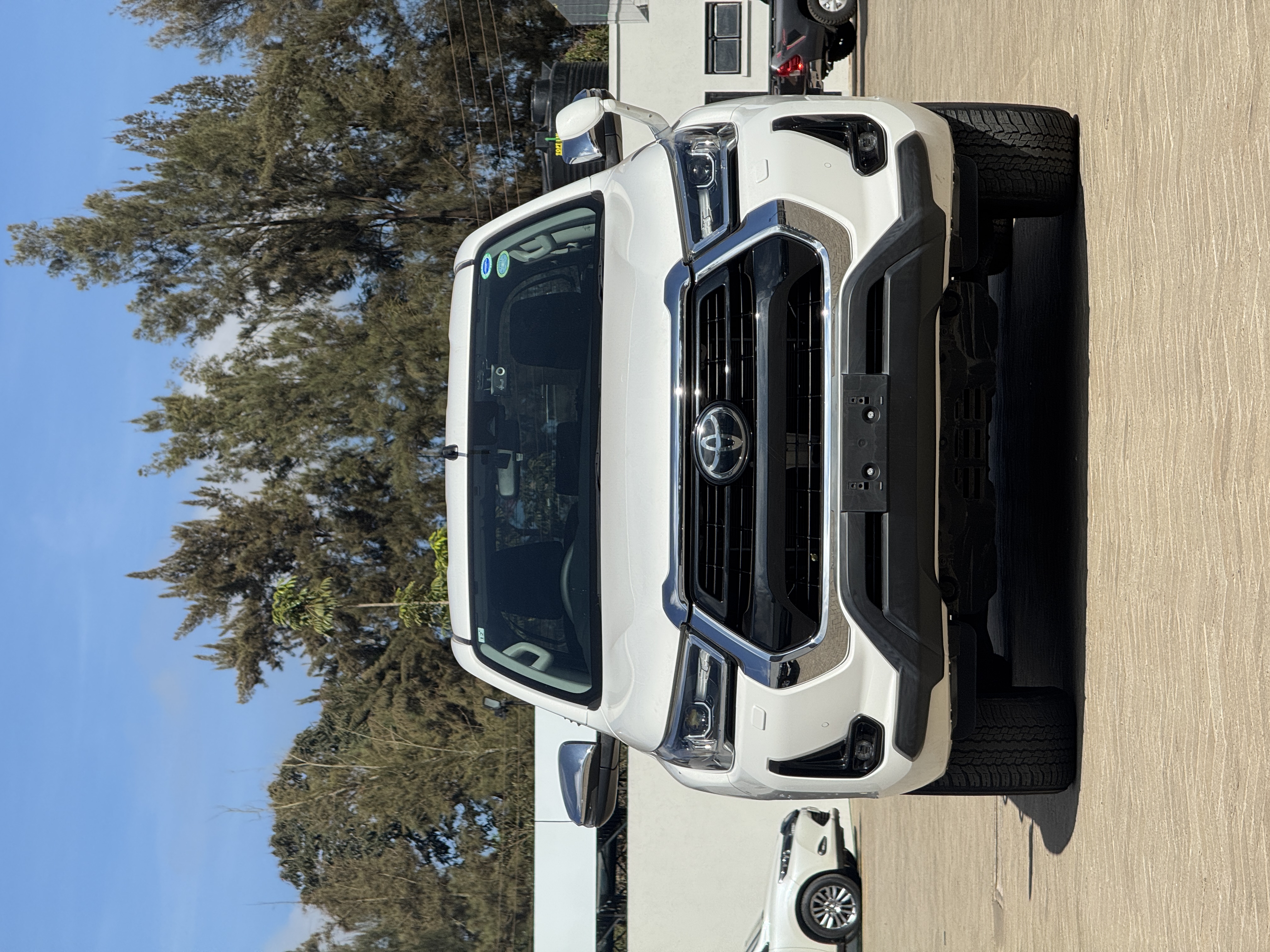 2020 TOYOTA HILUX