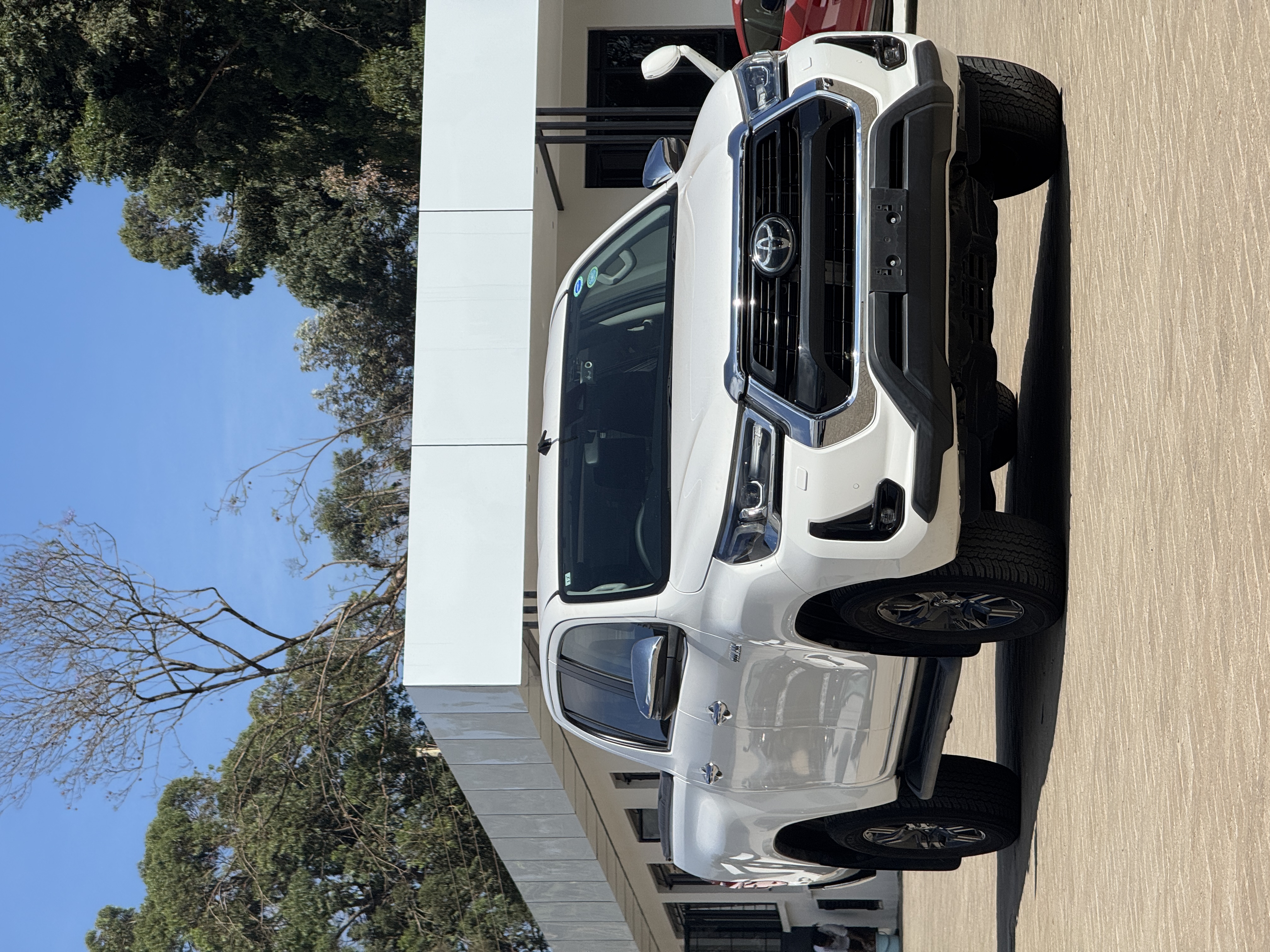 2020 TOYOTA HILUX