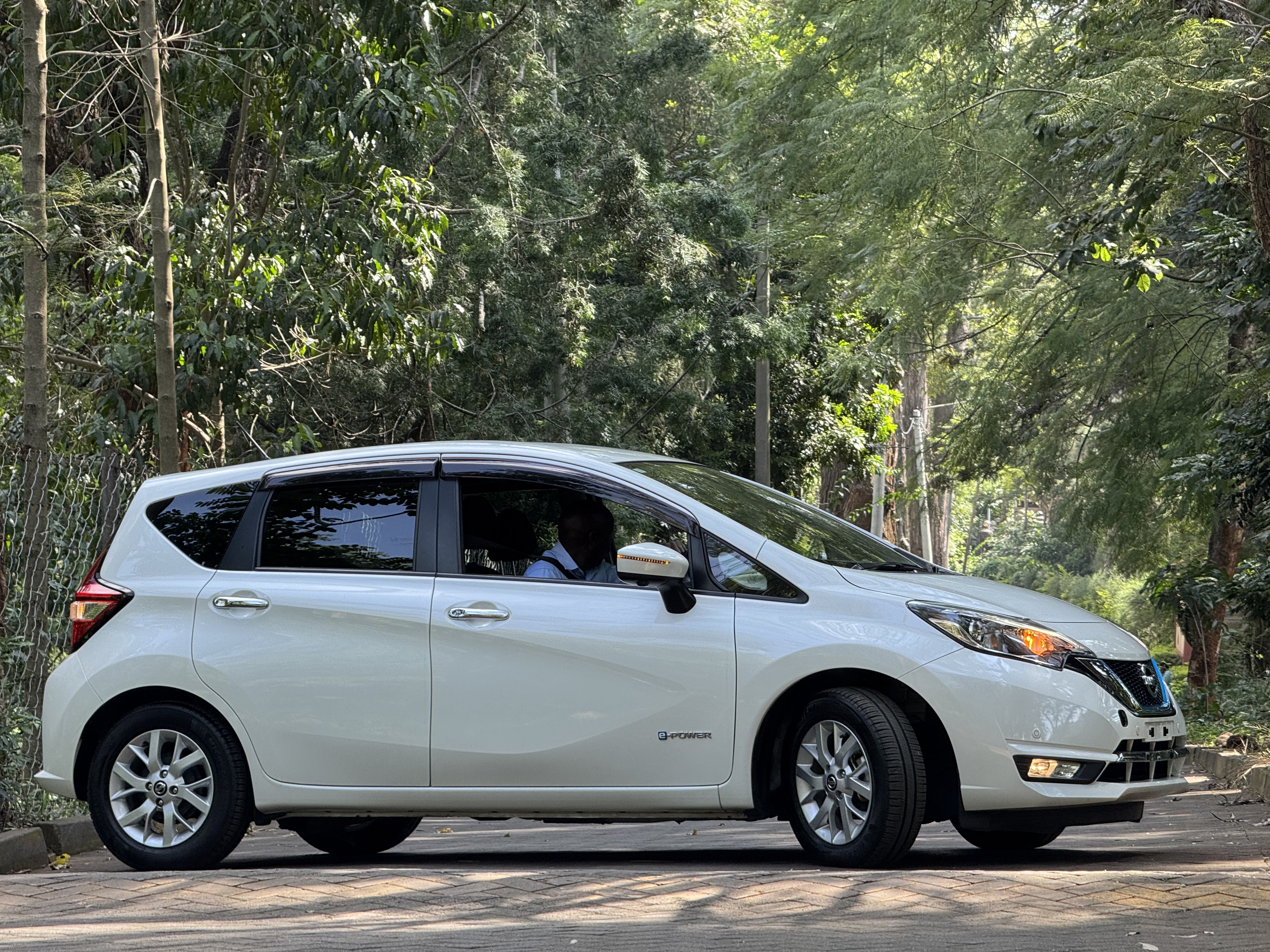 2019 NISSAN NOTE