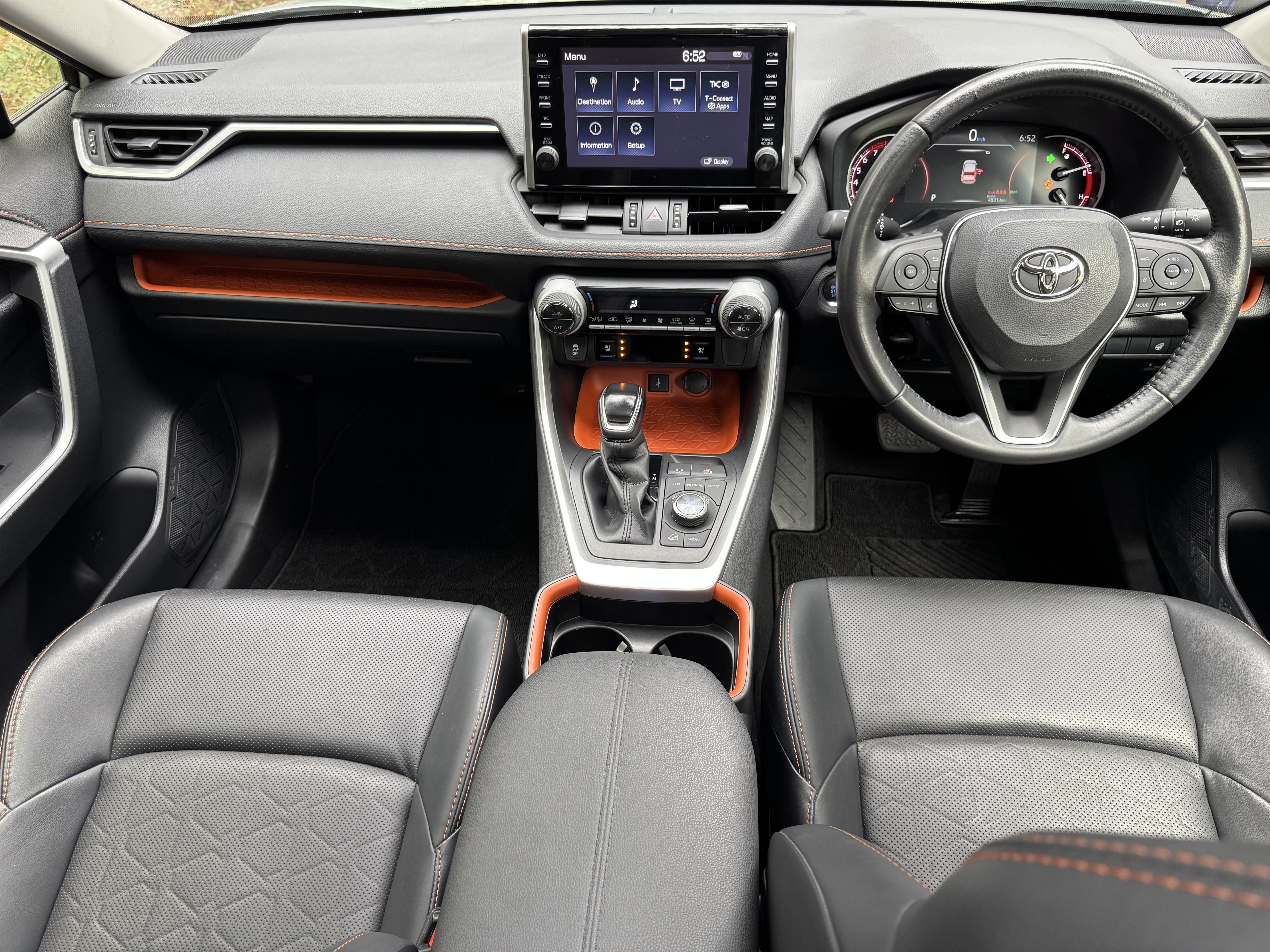 TOYOTA RAV4 ADVENTURE