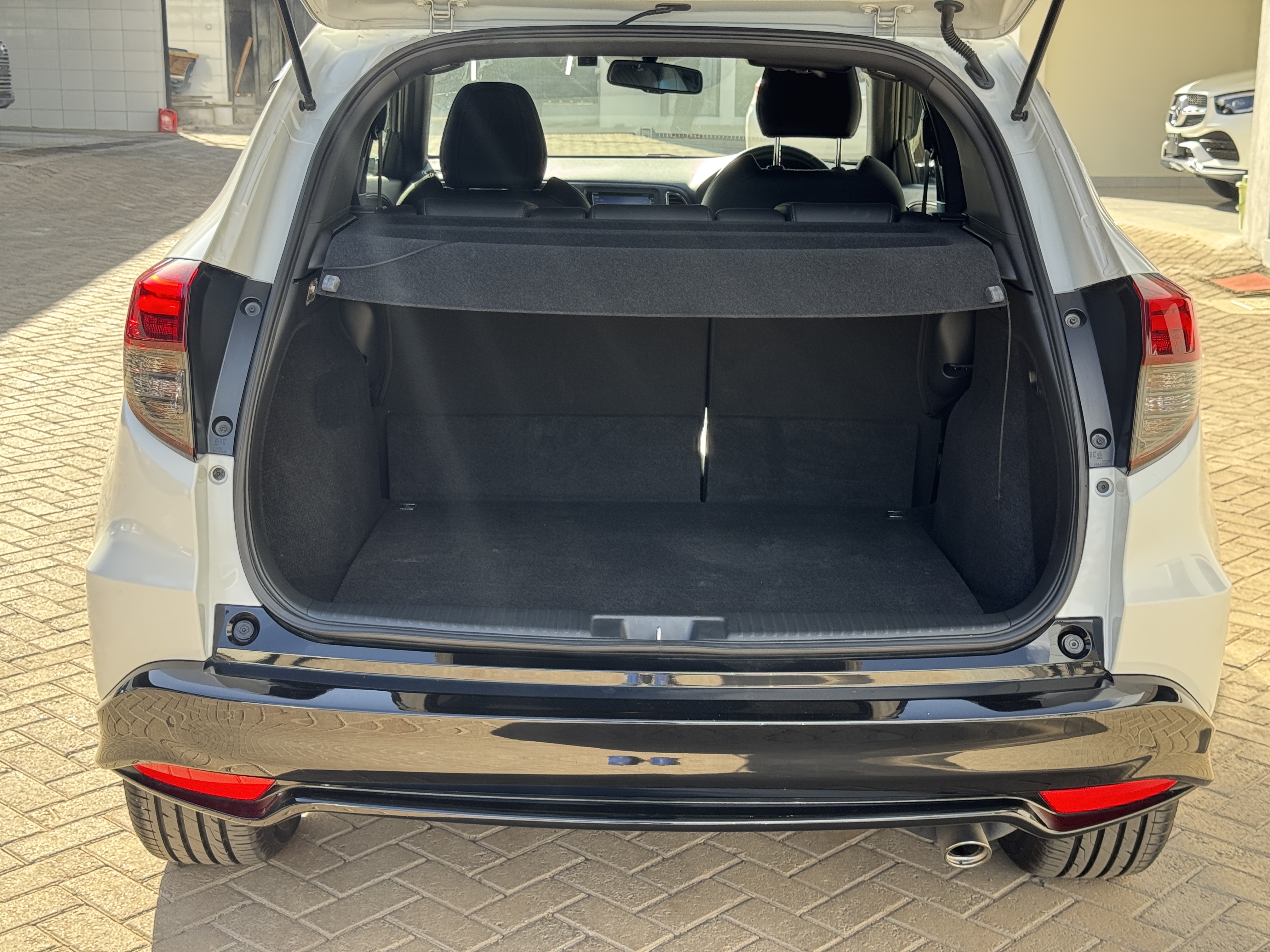 2019 HONDA VEZEL HYBRID RS