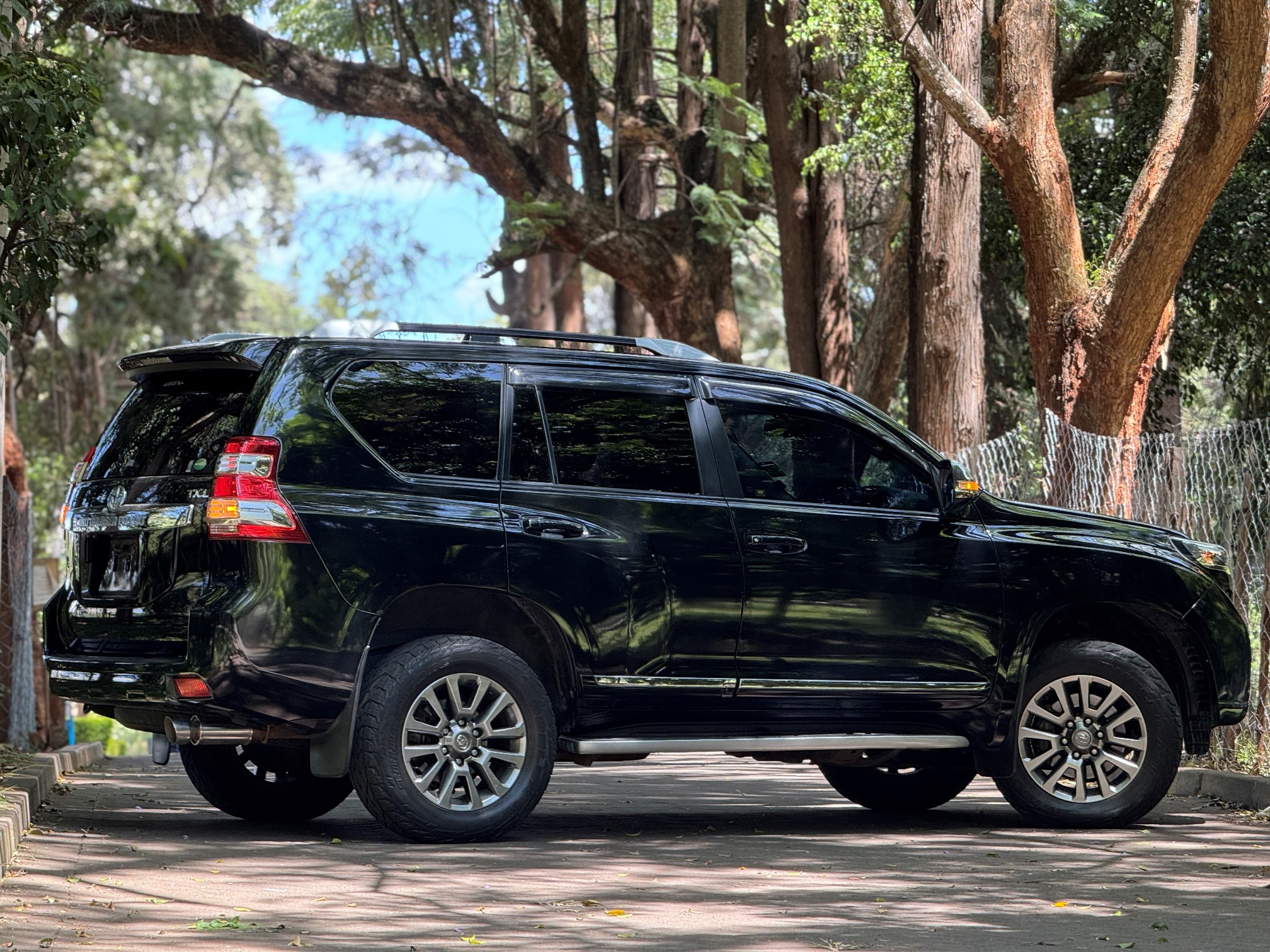 2017 TOYOTA PRADO TX.L