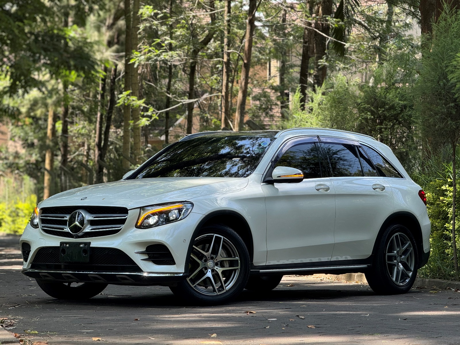 MERCEDES BENZ GLC250